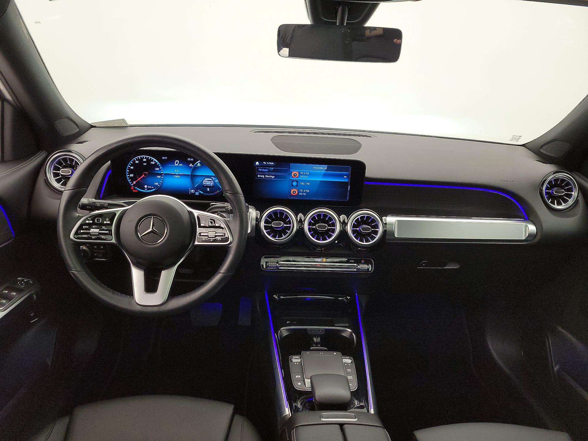 Thumbnail: 2023 Mercedes-Benz GLB - 9