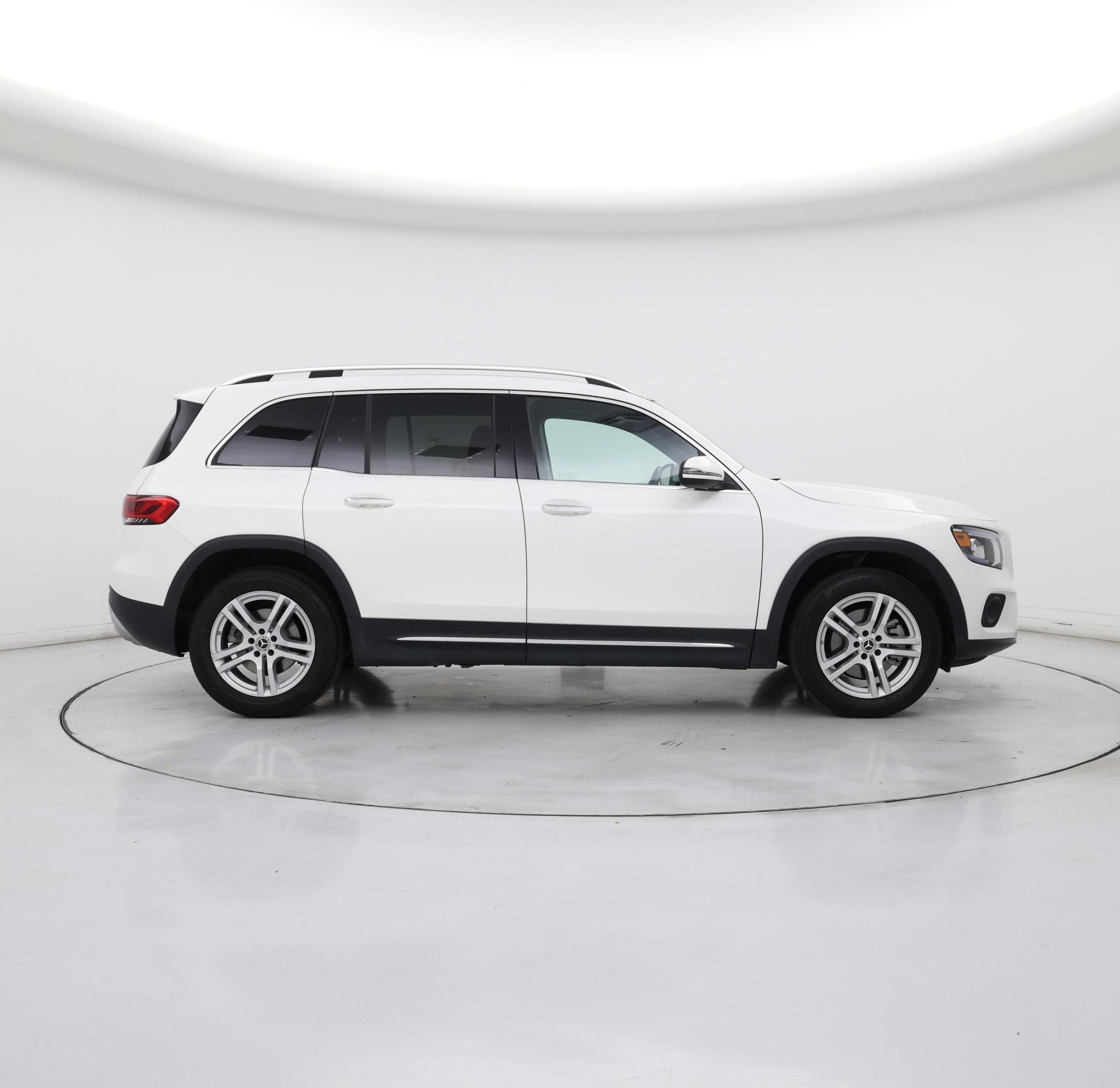 Thumbnail: 2023 Mercedes-Benz GLB - 7