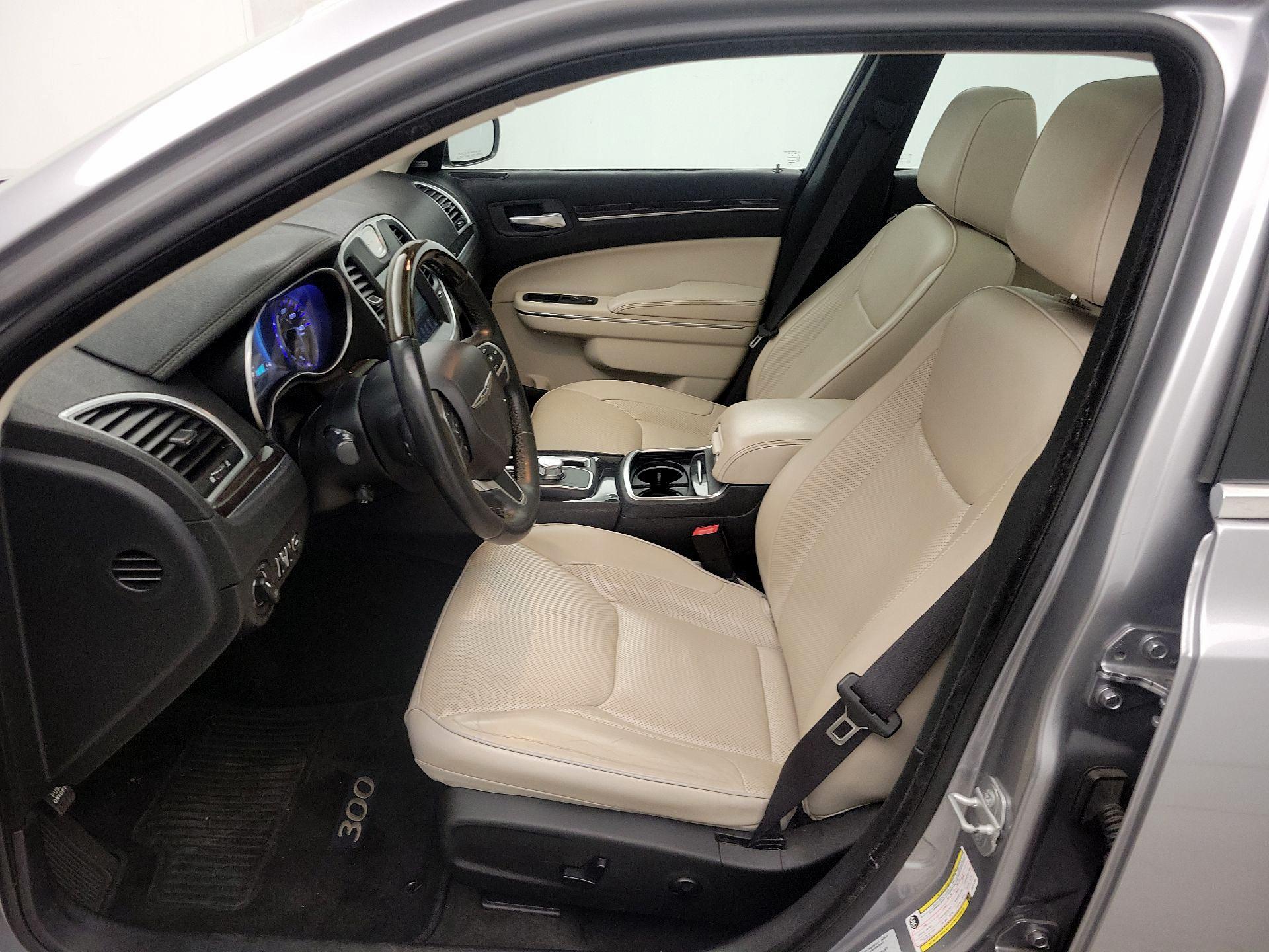 Thumbnail: 2016 Chrysler 300 - 11