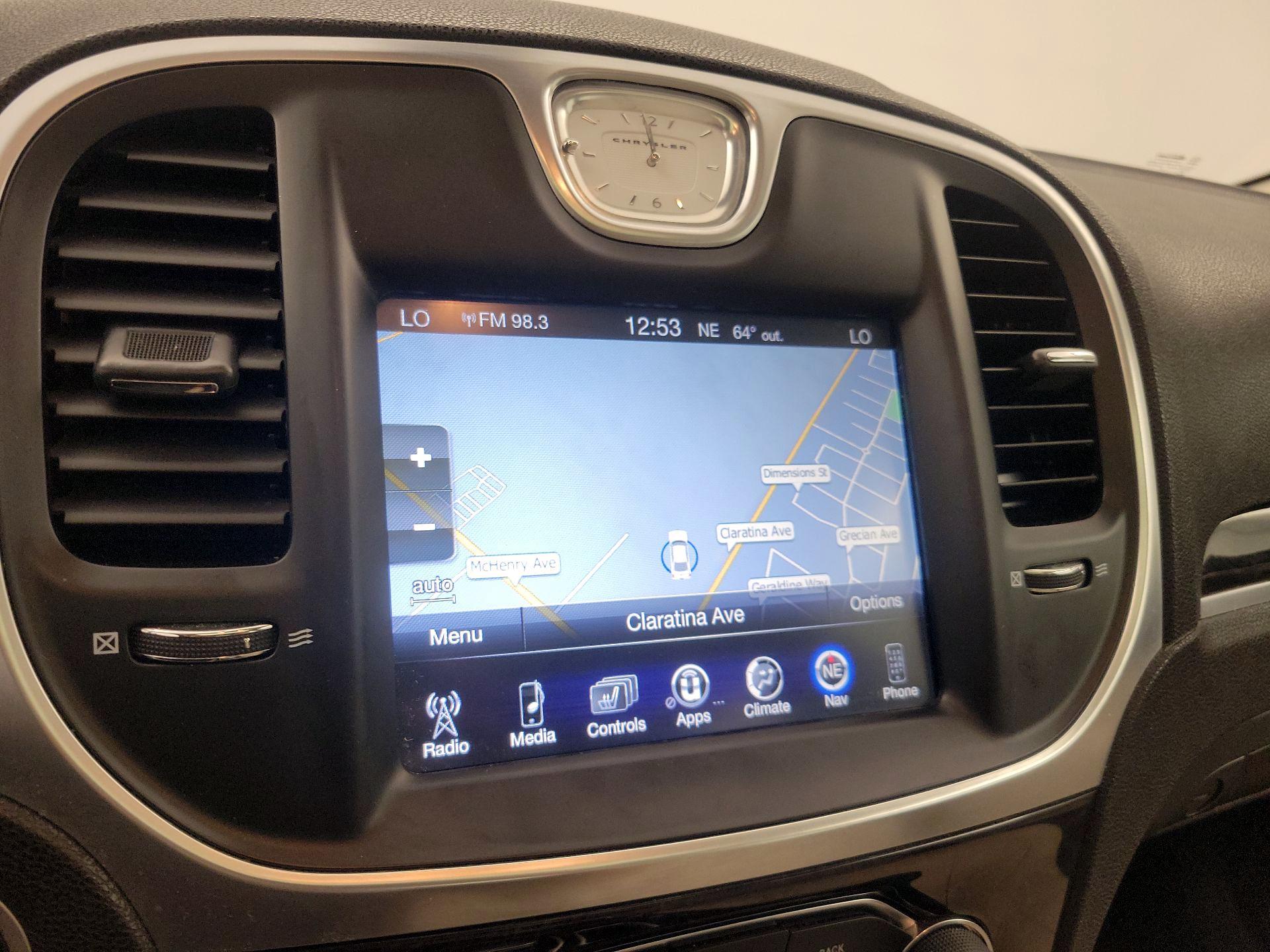 Thumbnail: 2016 Chrysler 300 - 14