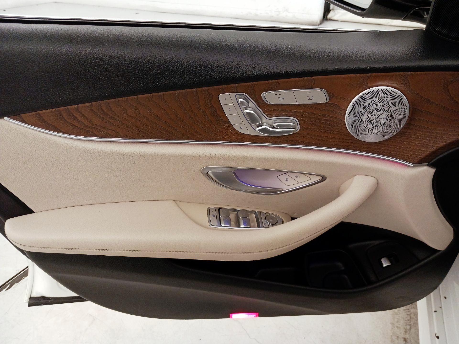 Thumbnail: 2019 Mercedes-Benz E-Class - 12