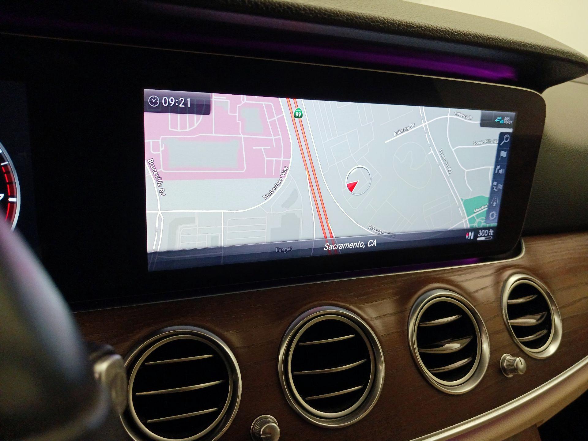 Thumbnail: 2019 Mercedes-Benz E-Class - 14