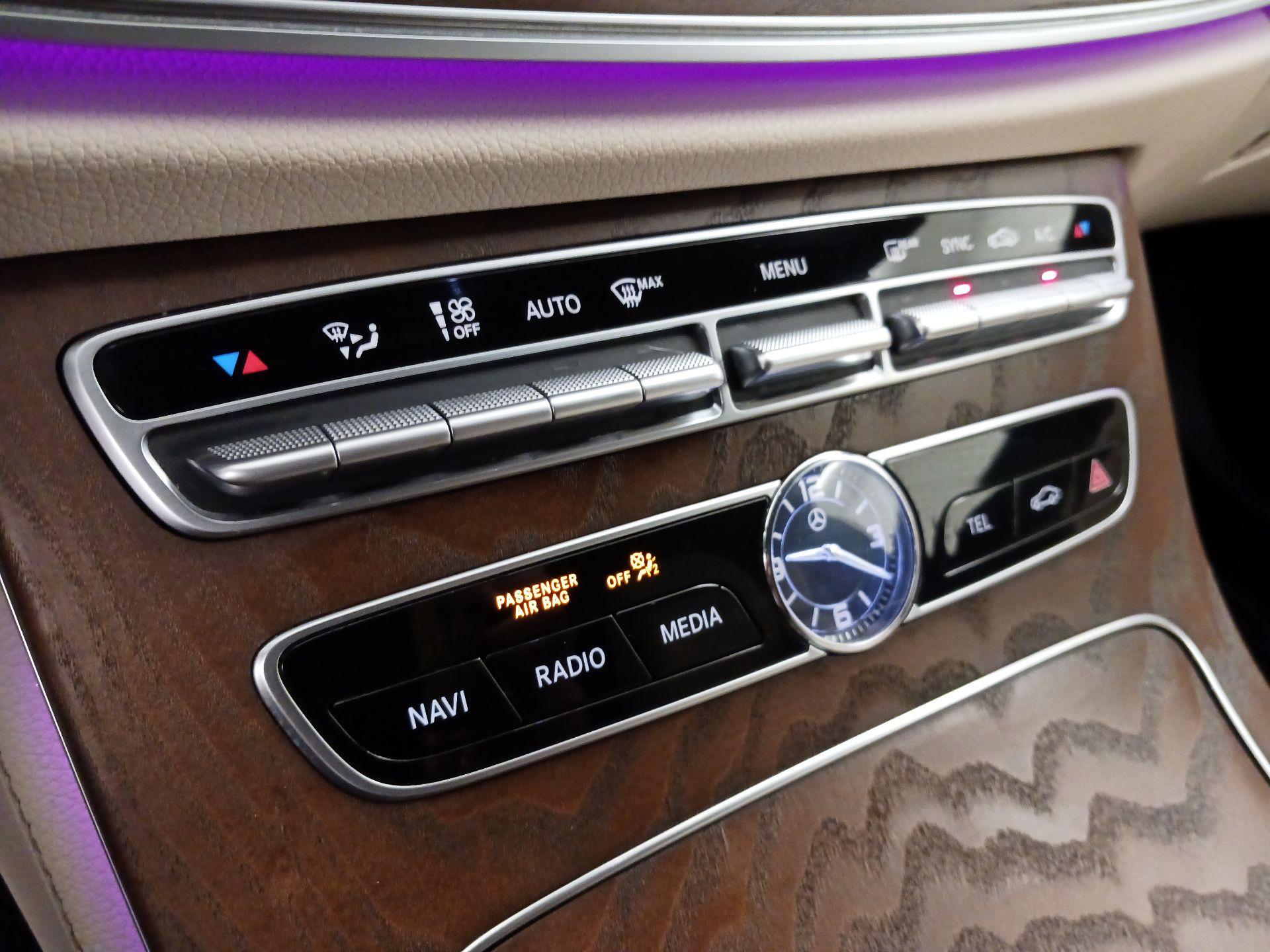 Thumbnail: 2019 Mercedes-Benz E-Class - 17