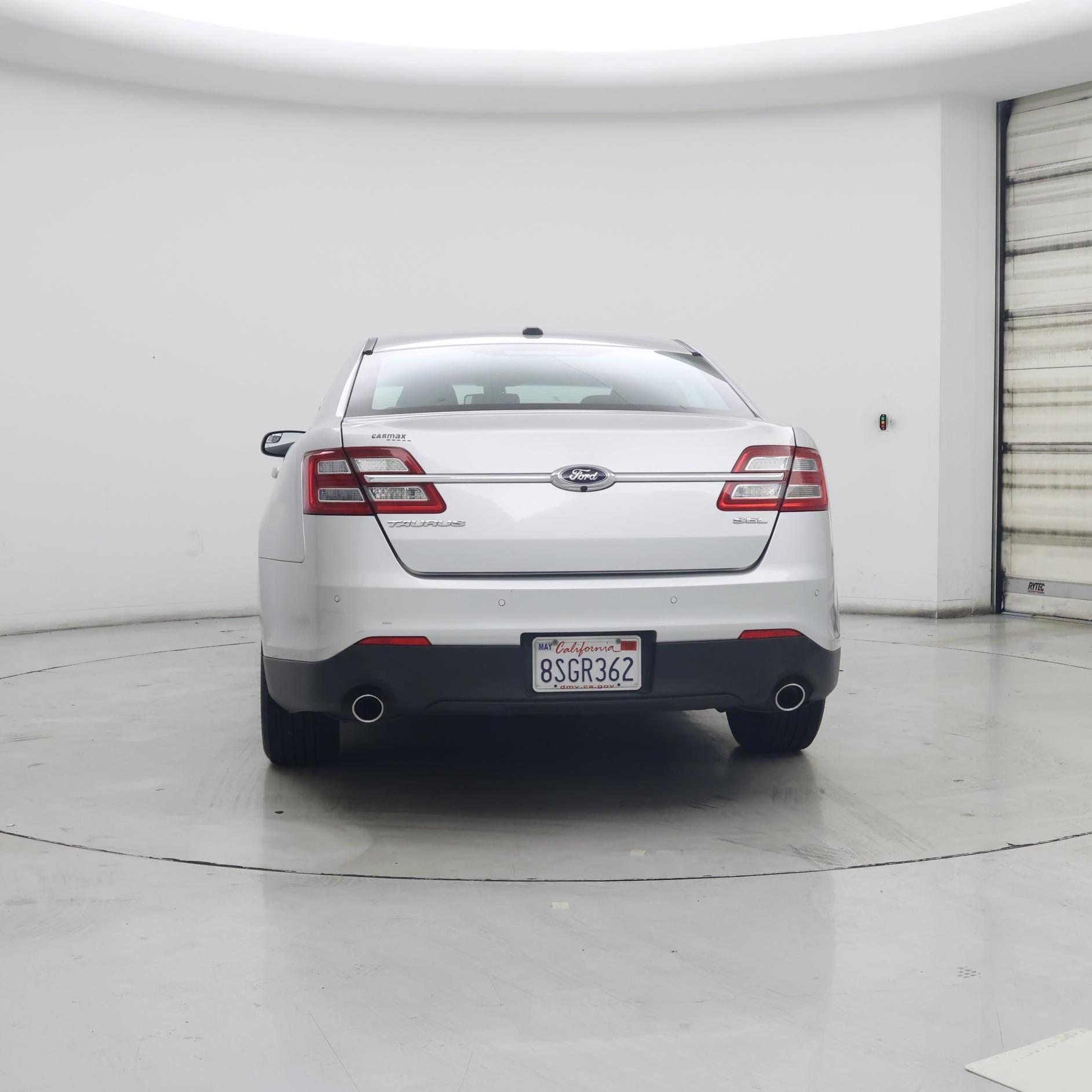 Thumbnail: 2016 Ford Taurus - 6