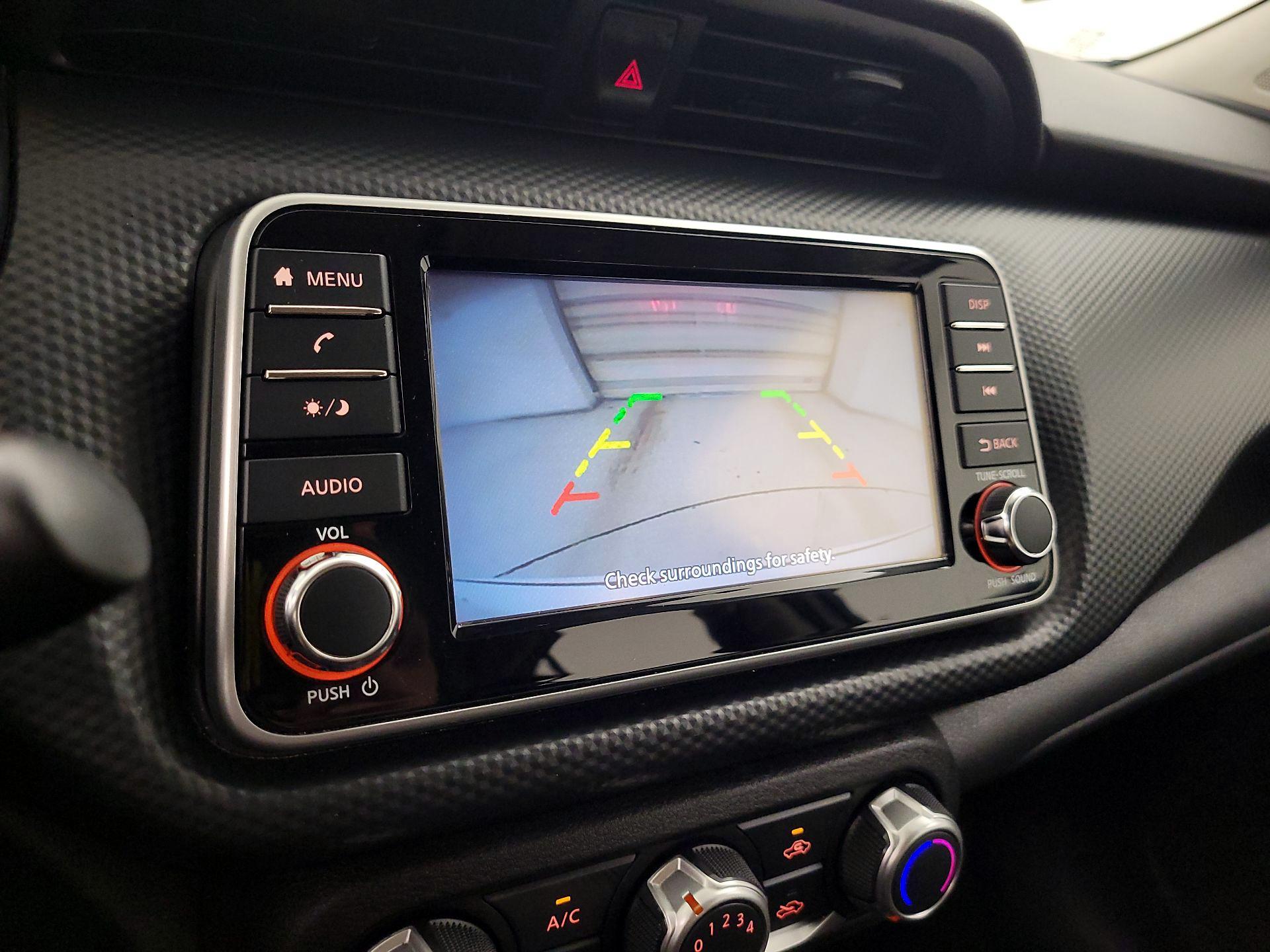 Thumbnail: 2021 Nissan Kicks - 14