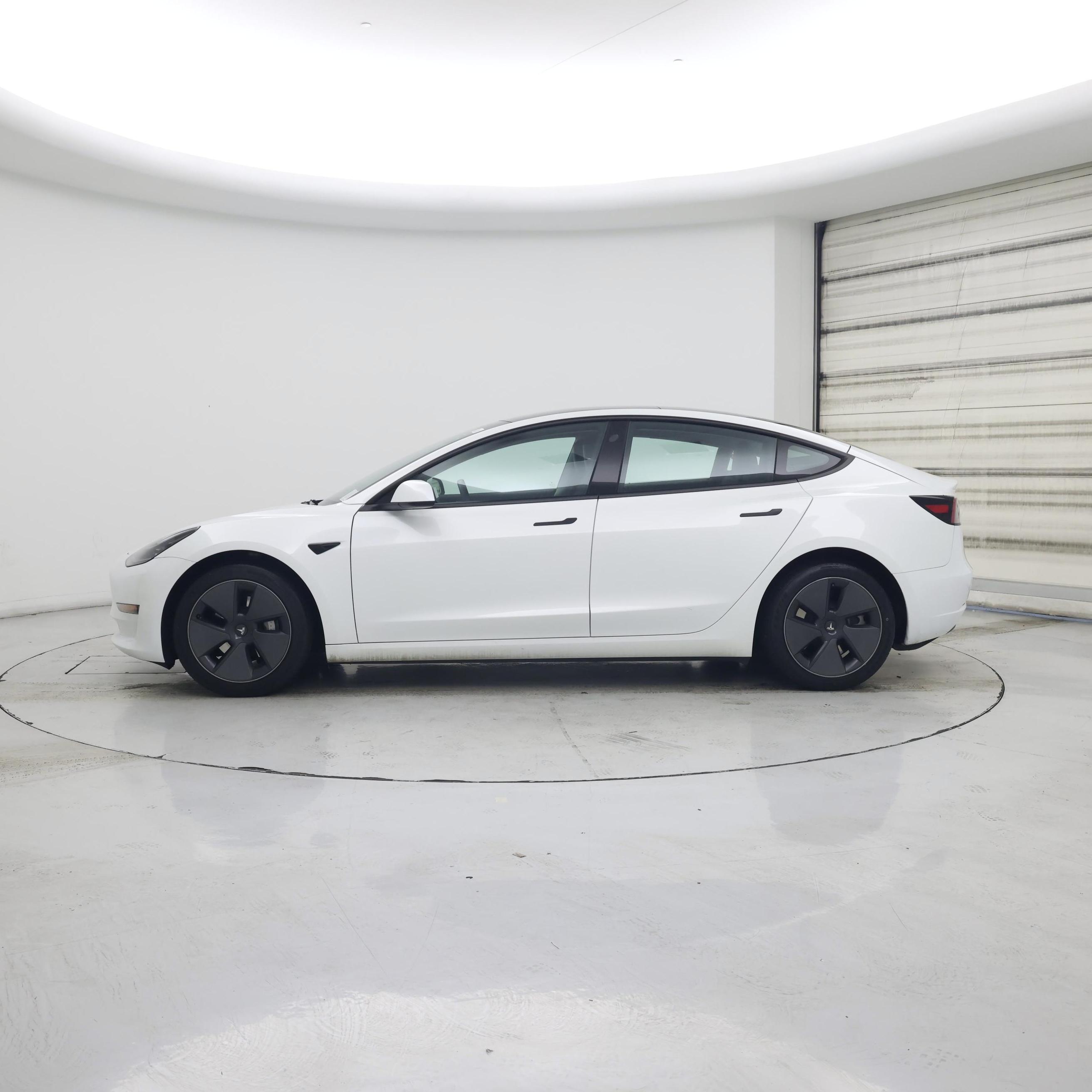 Thumbnail: 2023 Tesla Model 3 - 3