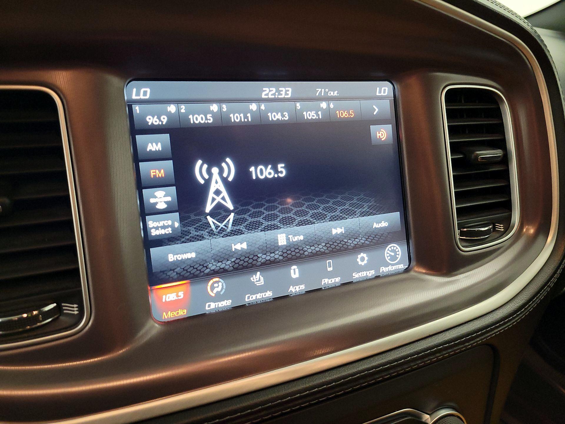 Thumbnail: 2022 Dodge Charger - 15