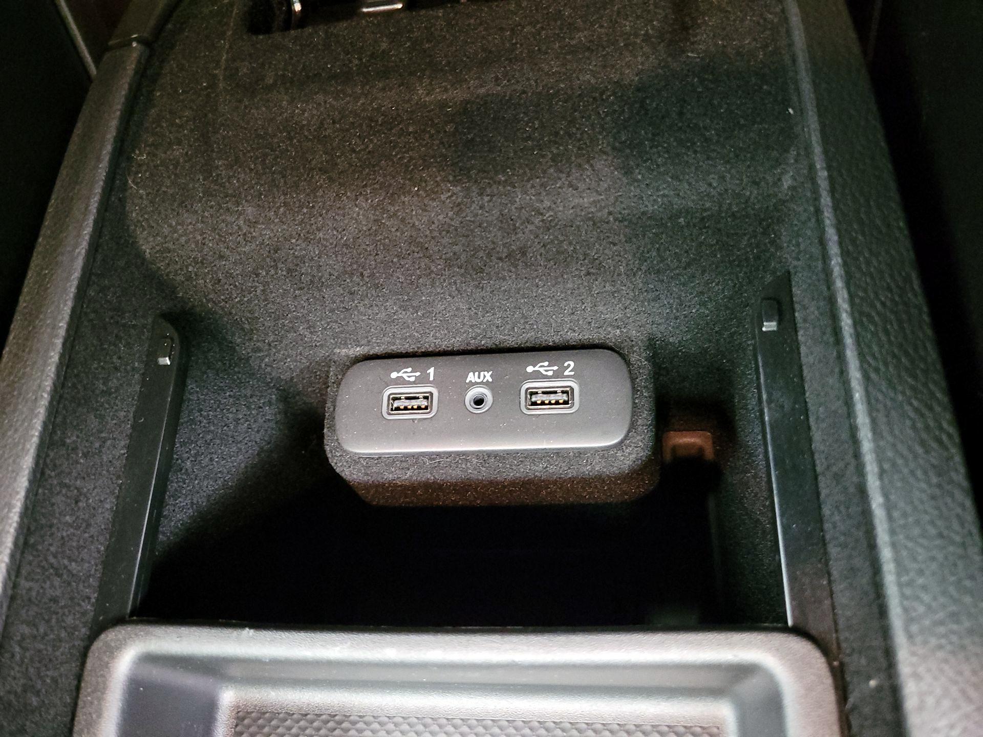 Thumbnail: 2022 Dodge Charger - 18