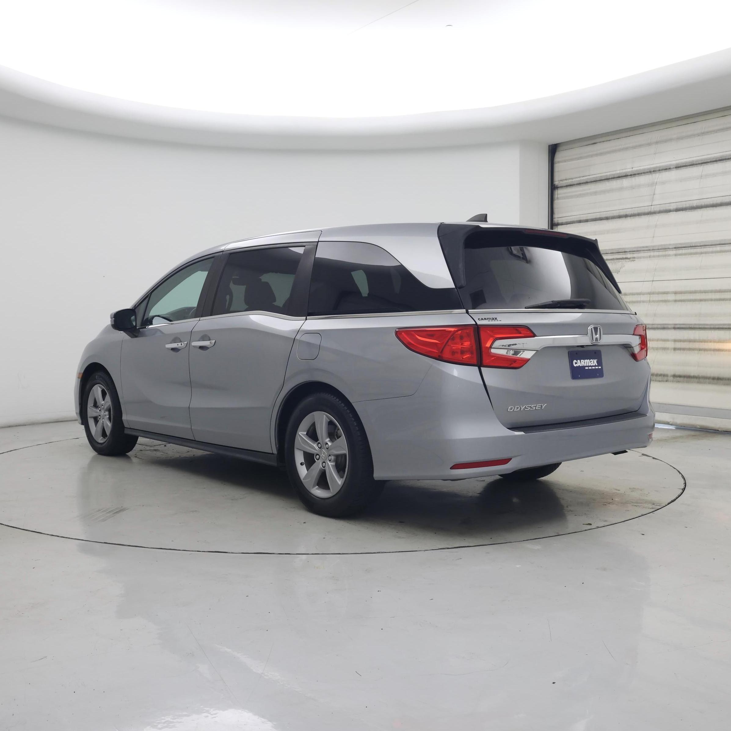 Thumbnail: 2018 Honda Odyssey - 2