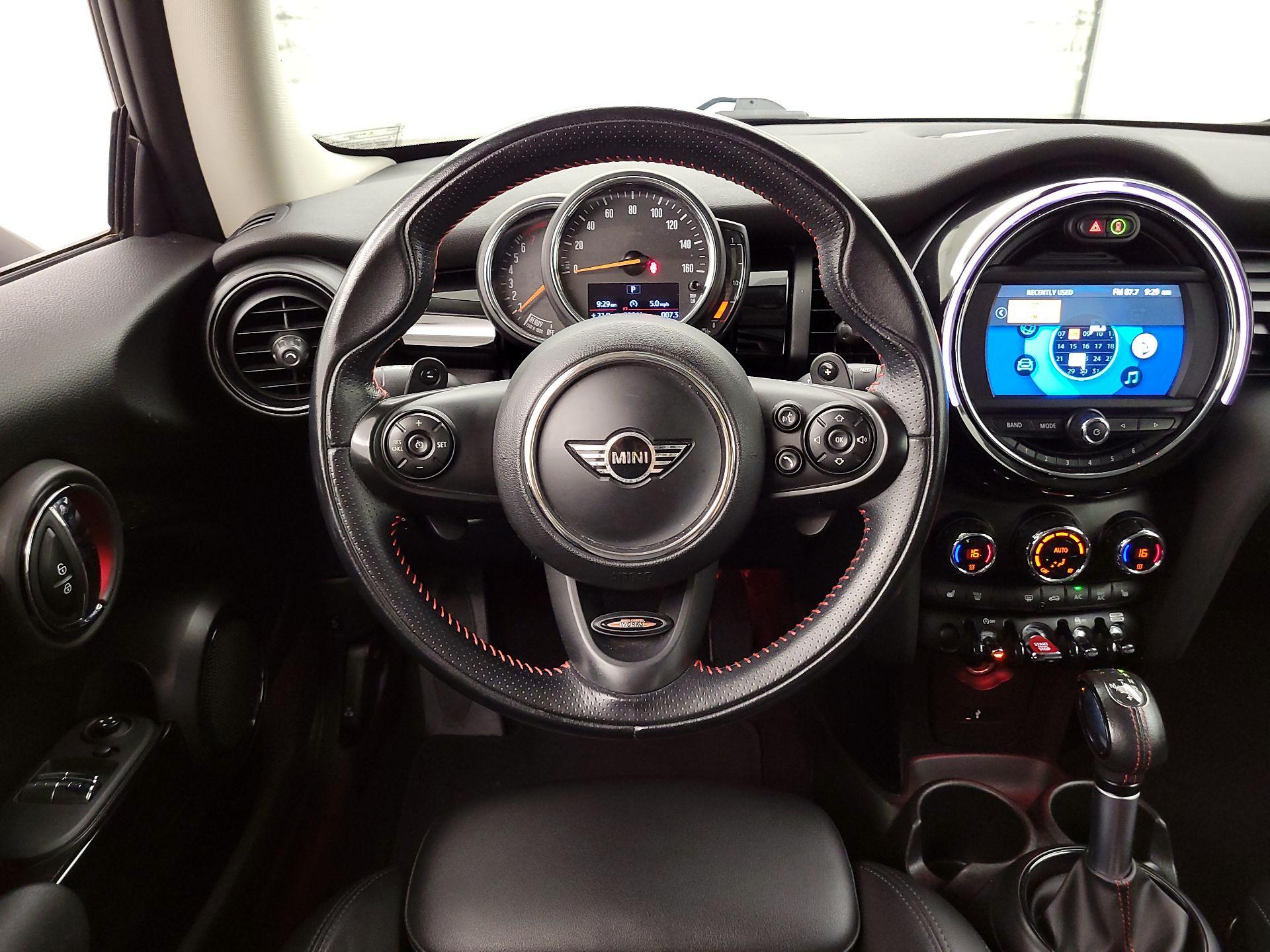 Thumbnail: 2019 MINI Cooper Hardtop - 10