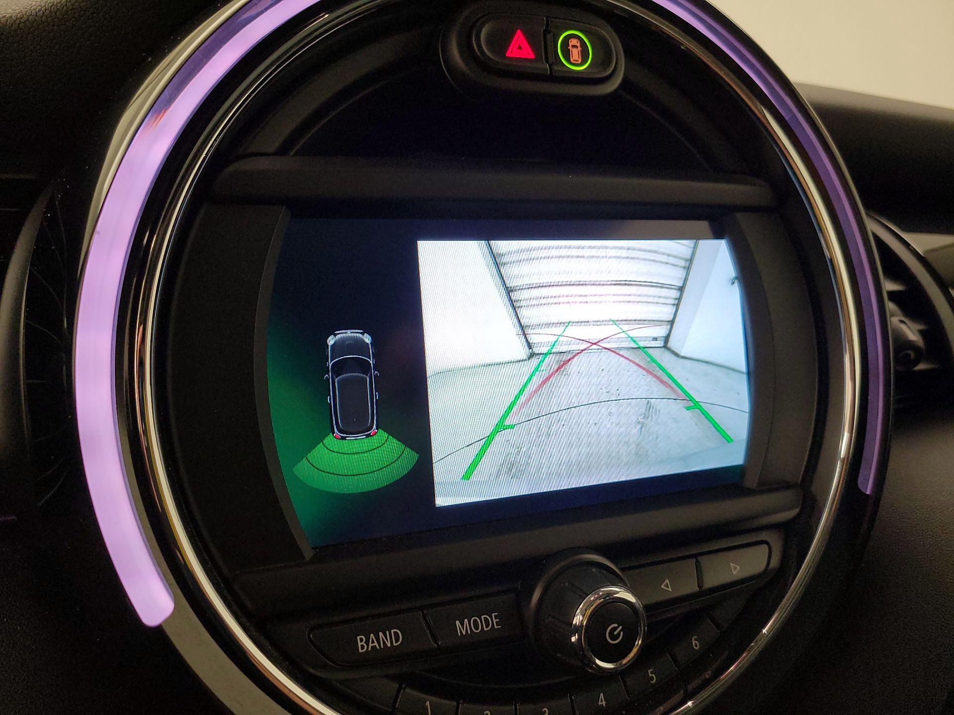 Thumbnail: 2019 MINI Cooper Hardtop - 14