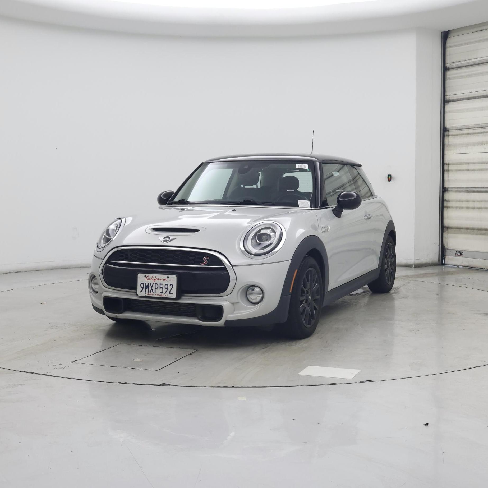 Thumbnail: 2019 MINI Cooper Hardtop - 4