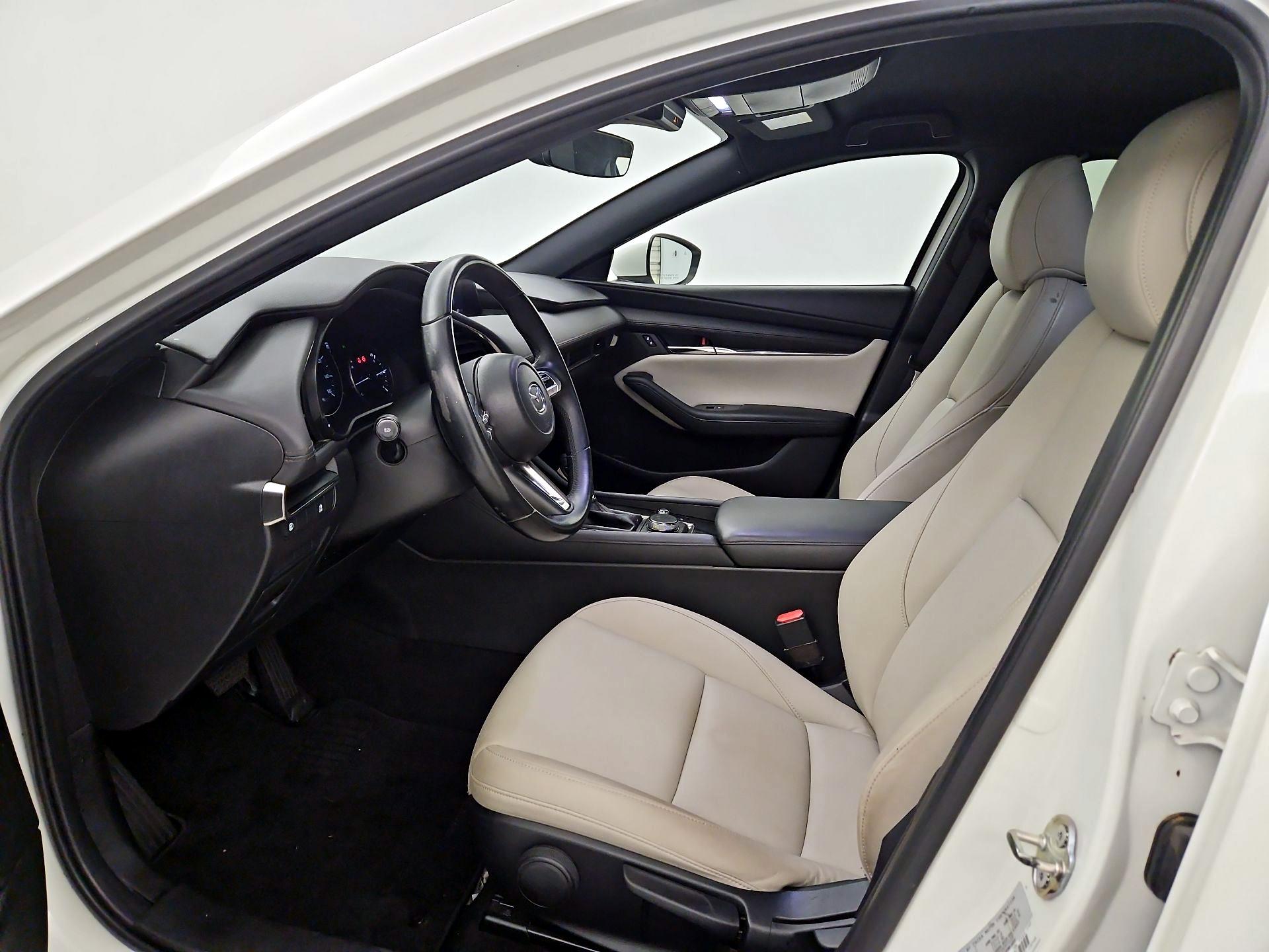 Thumbnail: 2019 Mazda Mazda3 - 11