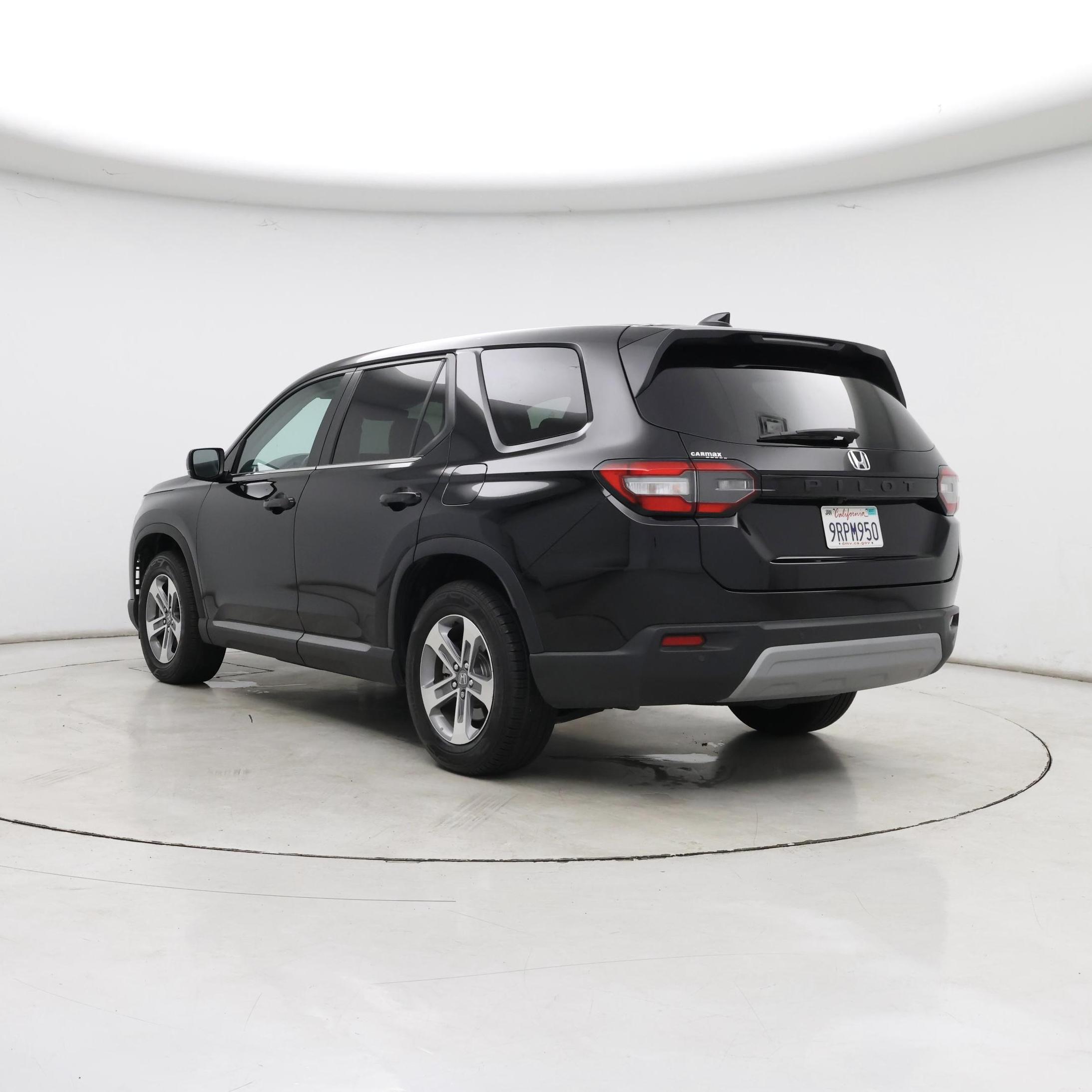 Thumbnail: 2025 Honda Pilot - 2