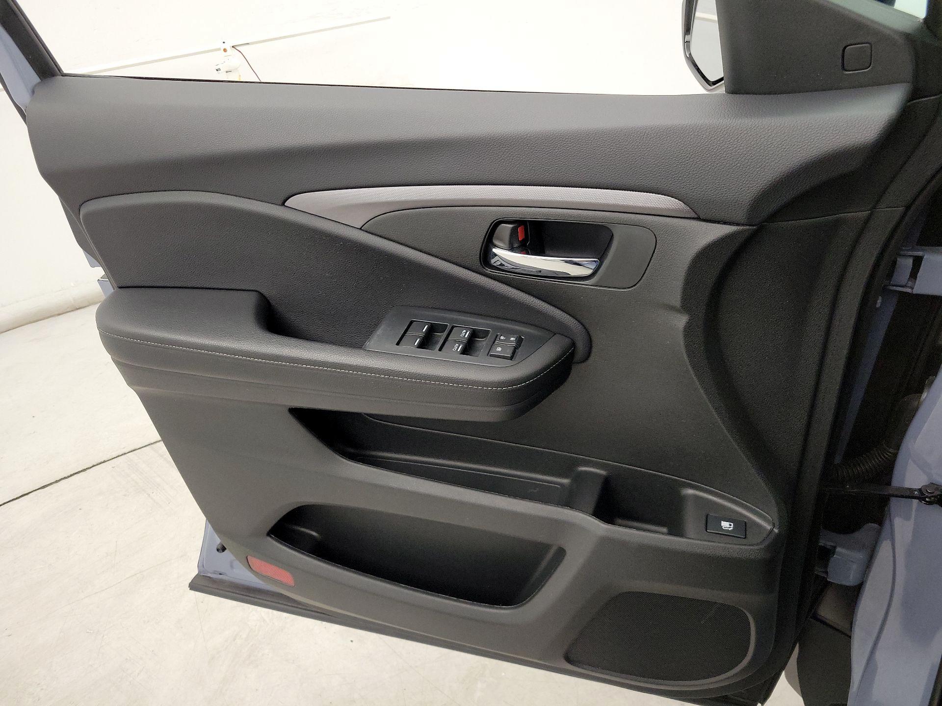 Thumbnail: 2023 Honda Ridgeline - 12