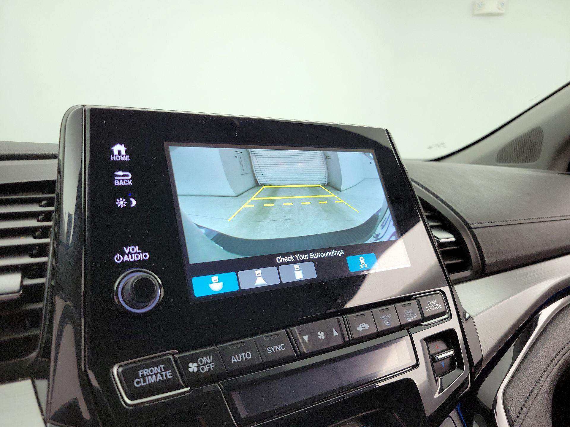 Thumbnail: 2023 Honda Odyssey - 15