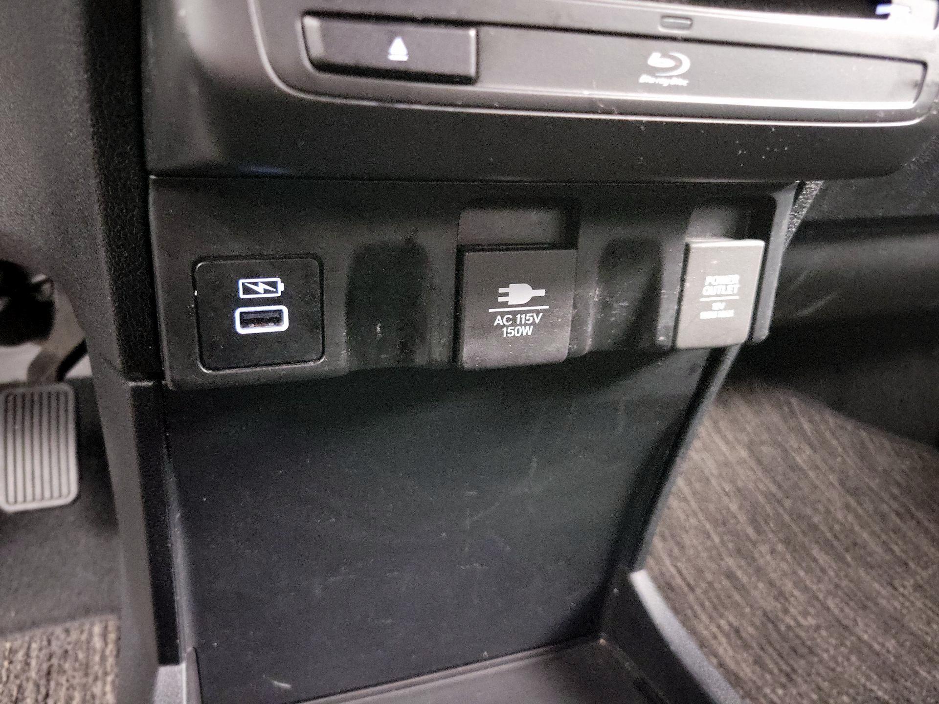 Thumbnail: 2023 Honda Odyssey - 19