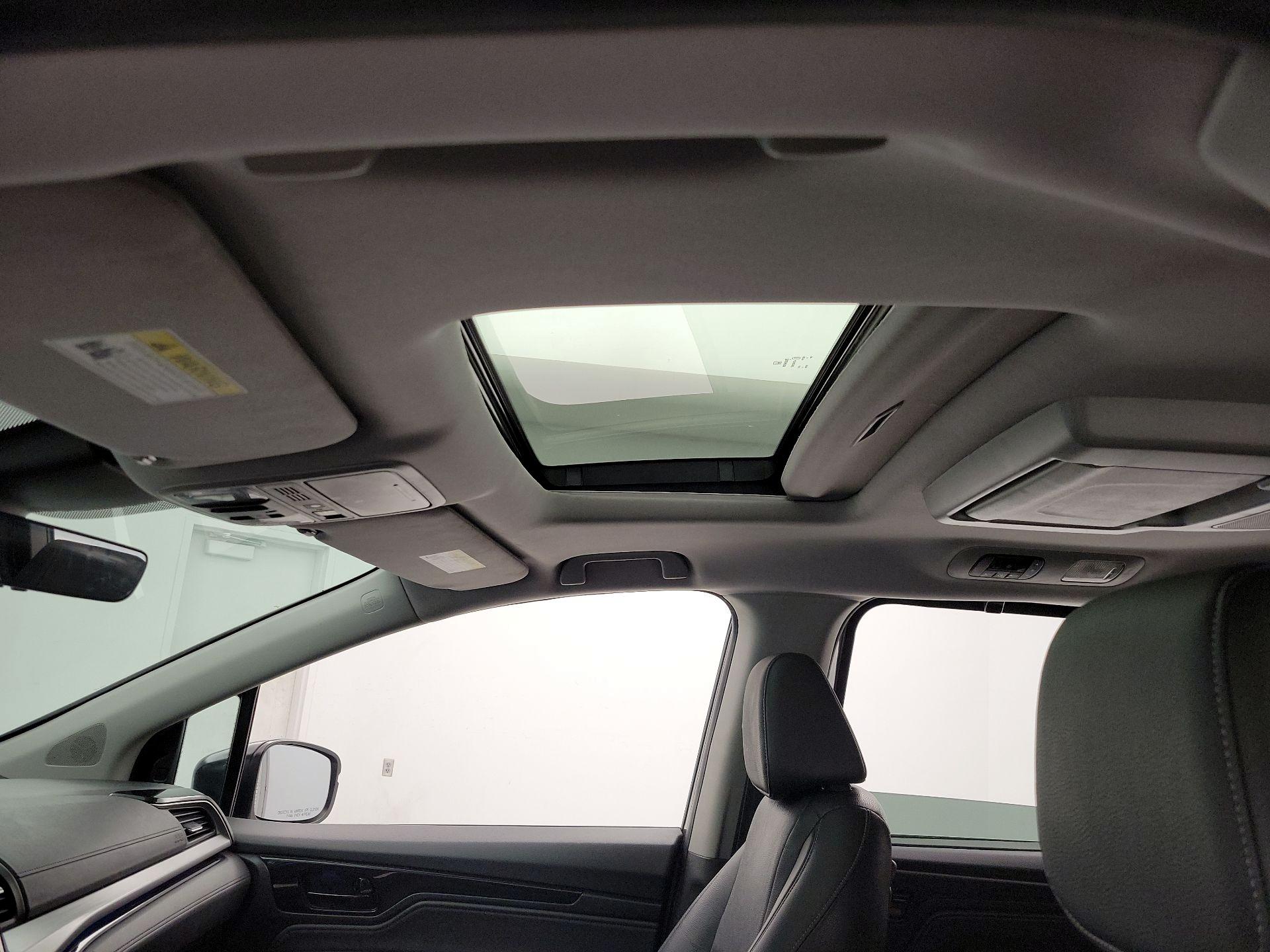 Thumbnail: 2023 Honda Odyssey - 20