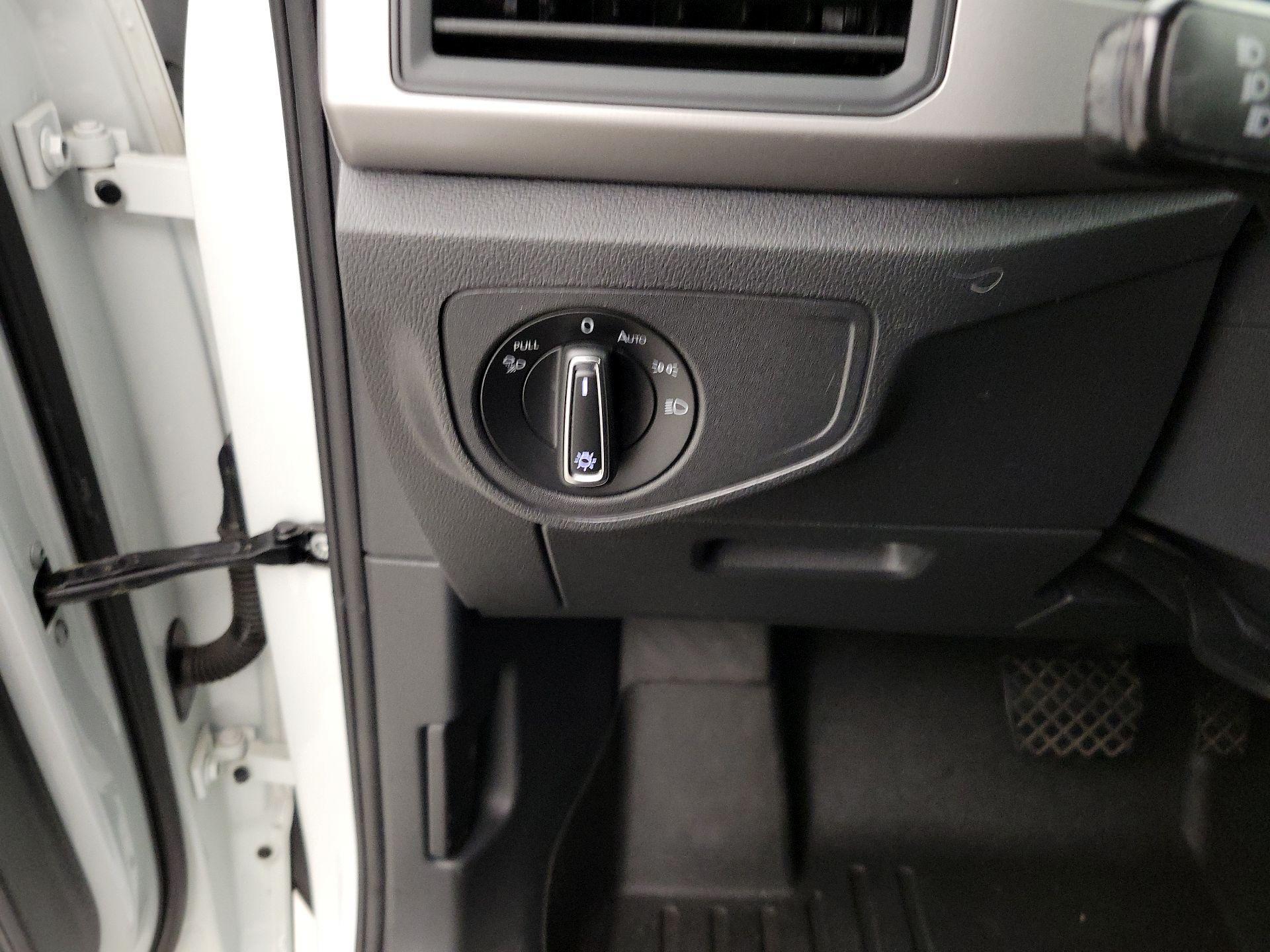 Thumbnail: 2025 Volkswagen Atlas - 13