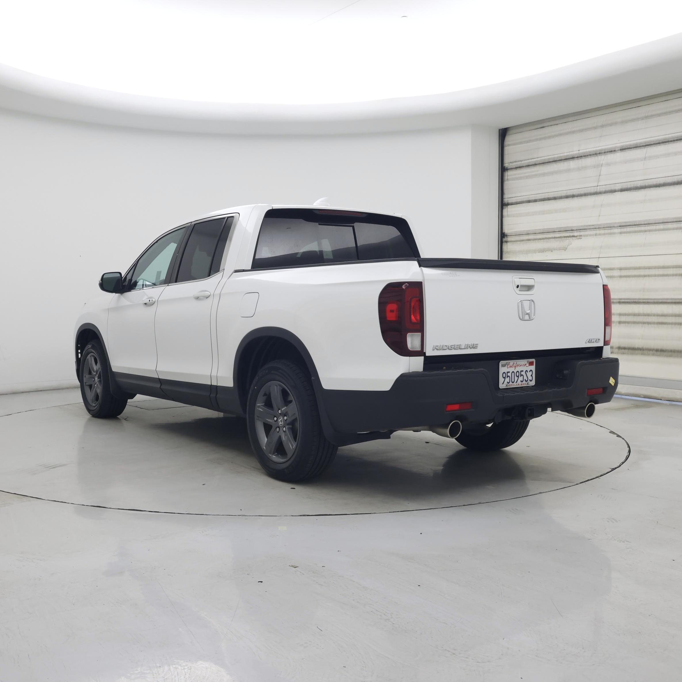 Thumbnail: 2023 Honda Ridgeline - 2