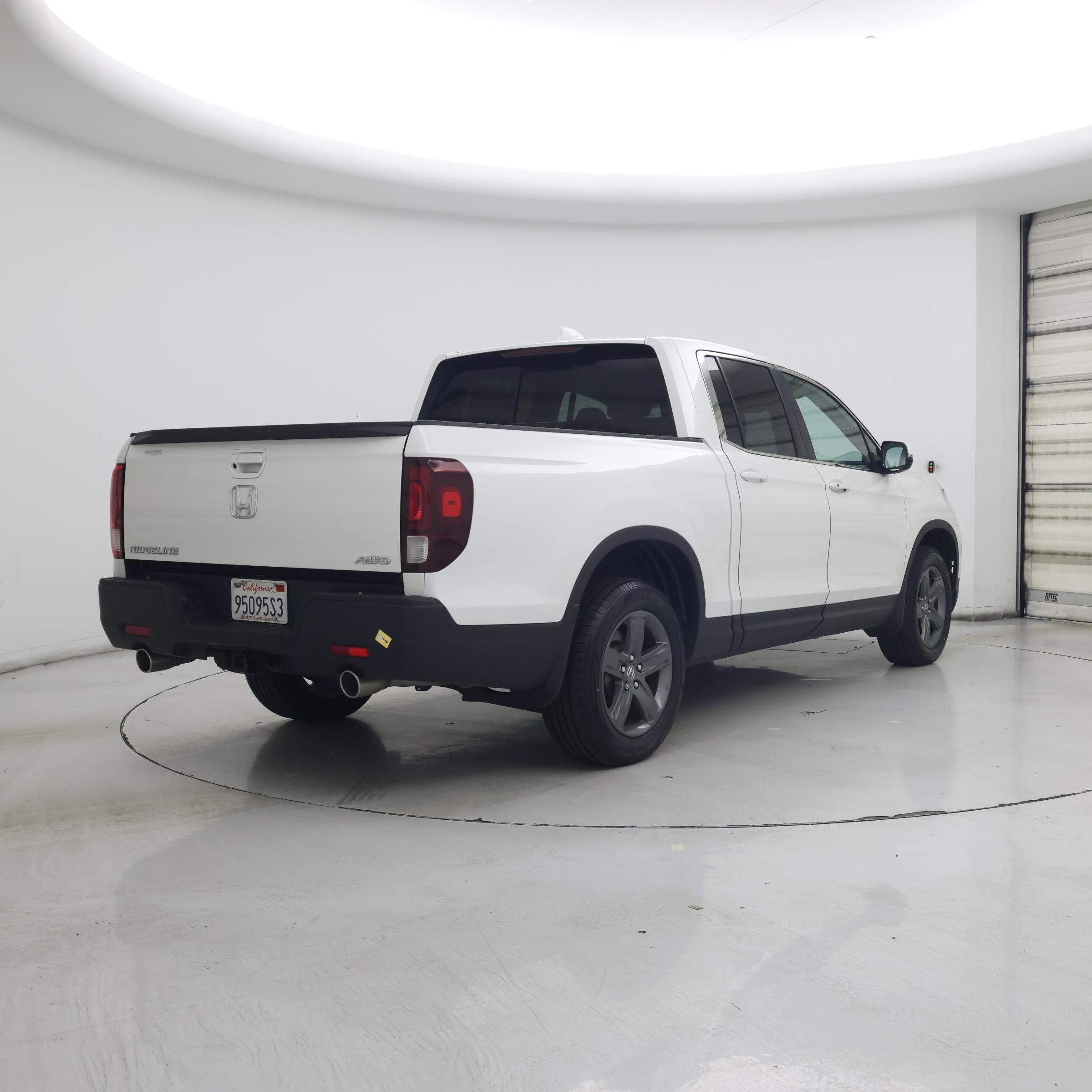 Thumbnail: 2023 Honda Ridgeline - 8