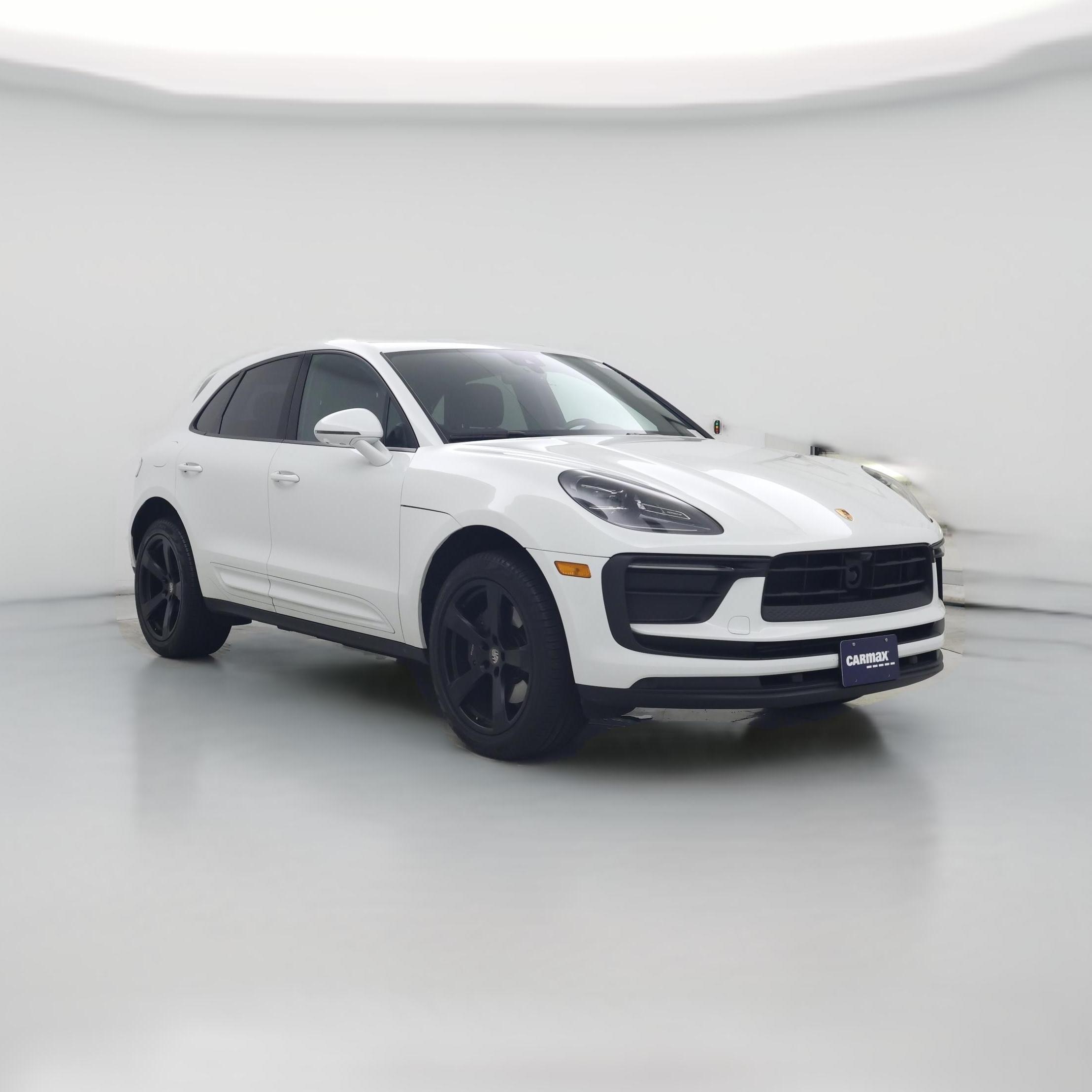 Thumbnail: 2024 Porsche Macan - 1