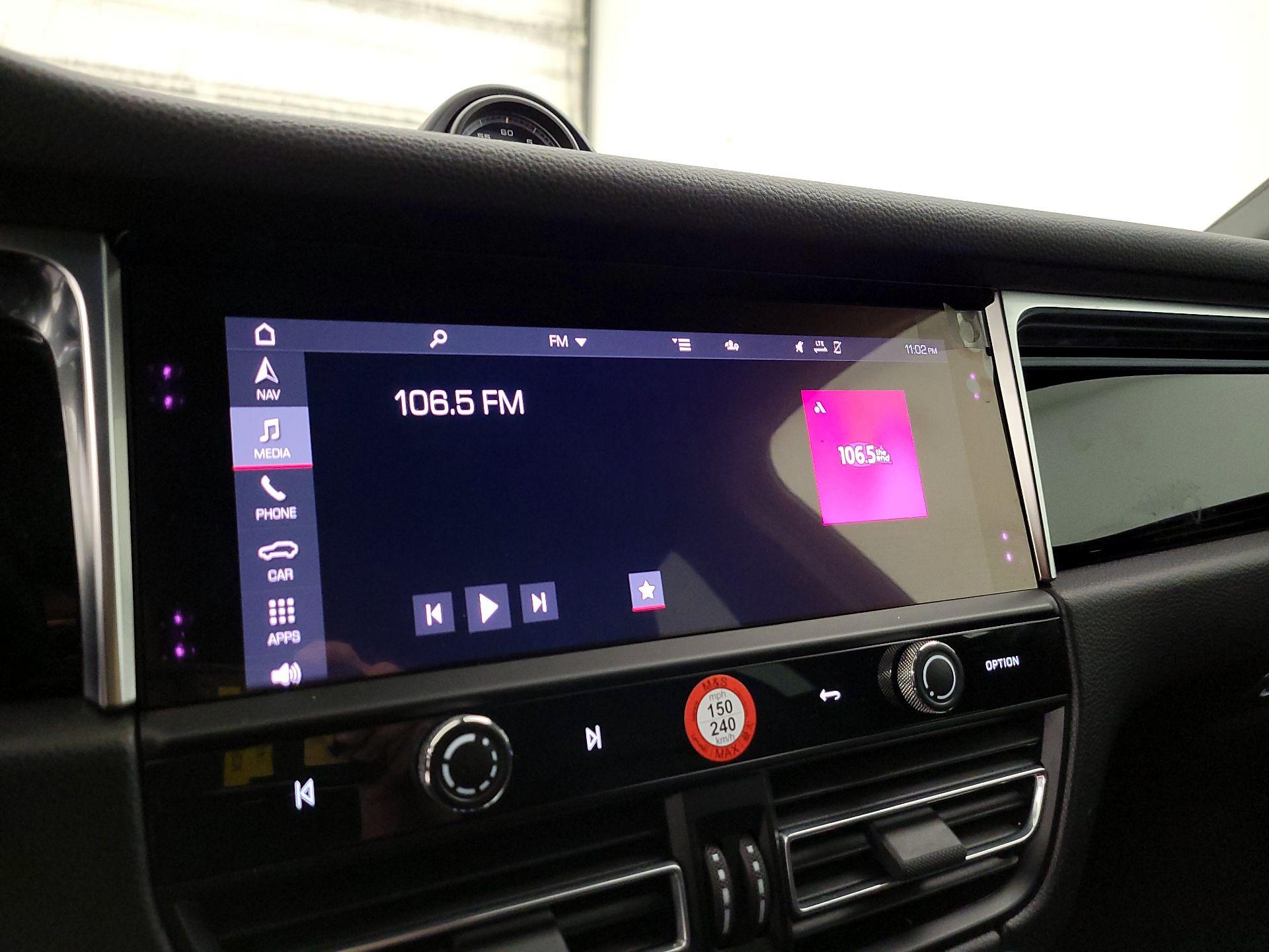 Thumbnail: 2024 Porsche Macan - 16