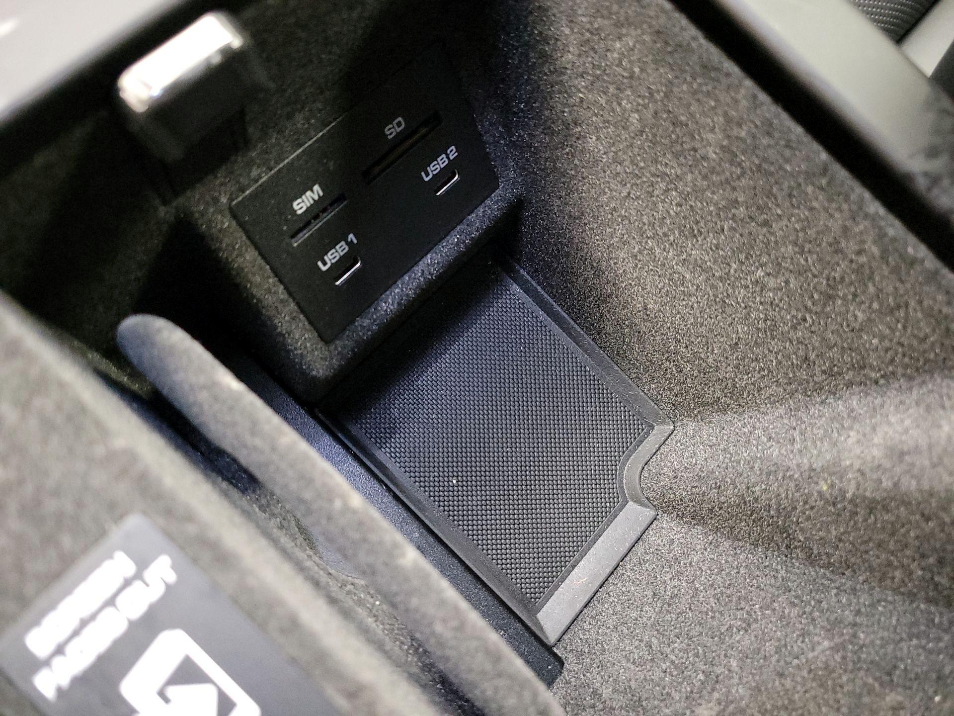 Thumbnail: 2024 Porsche Macan - 19