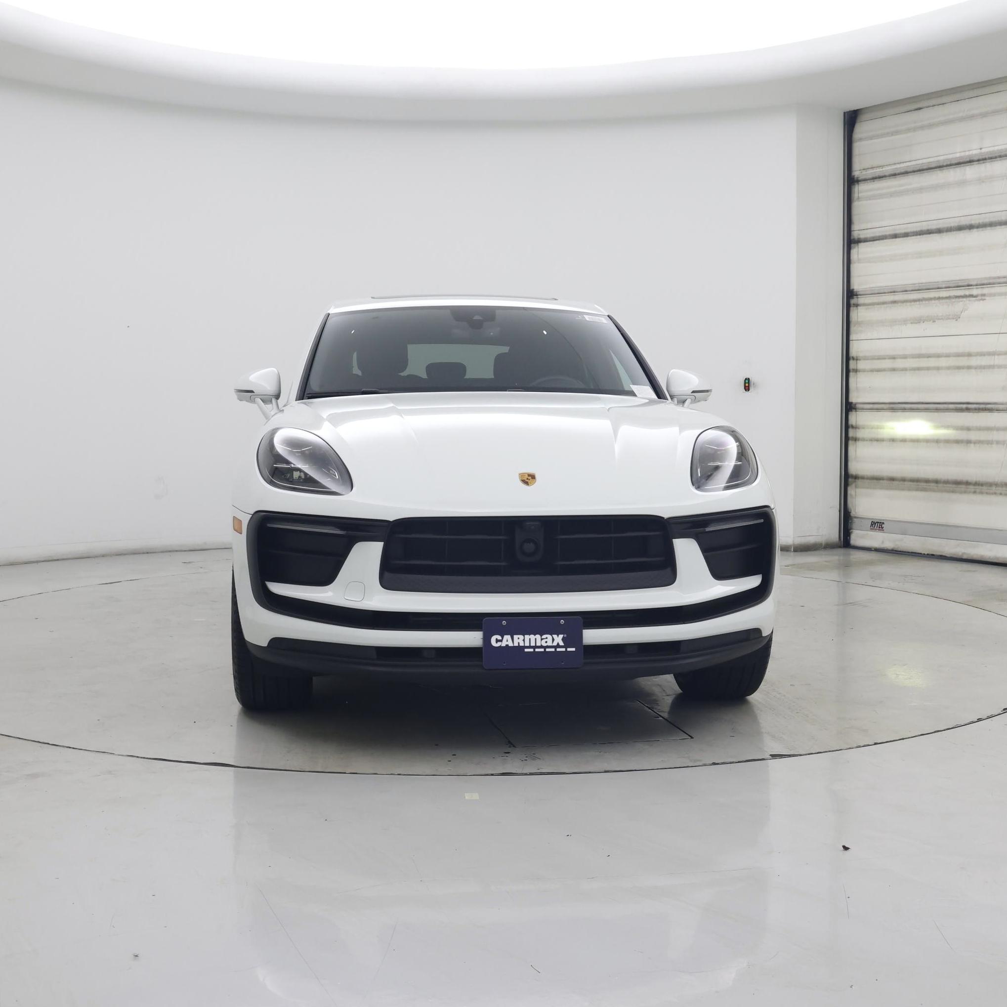 Thumbnail: 2024 Porsche Macan - 5