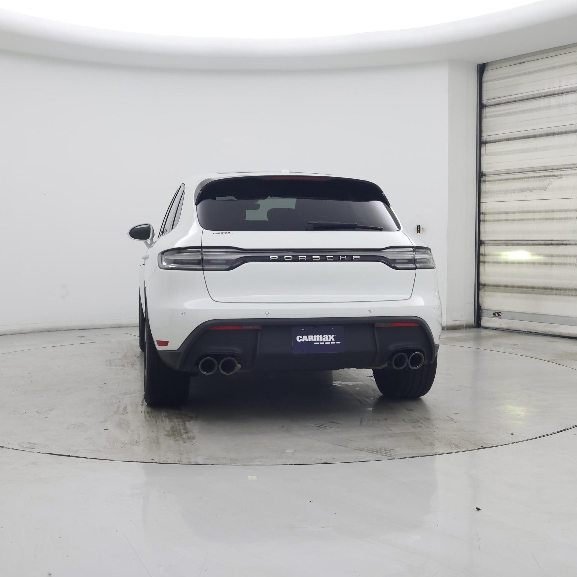 Thumbnail: 2024 Porsche Macan - 6