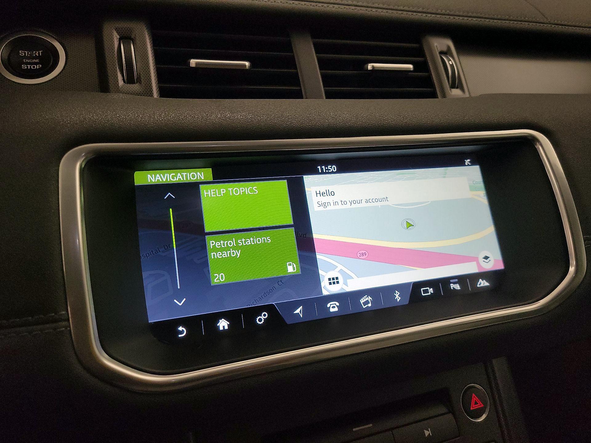 Thumbnail: 2018 Land Rover Range Rover Evoque - 13