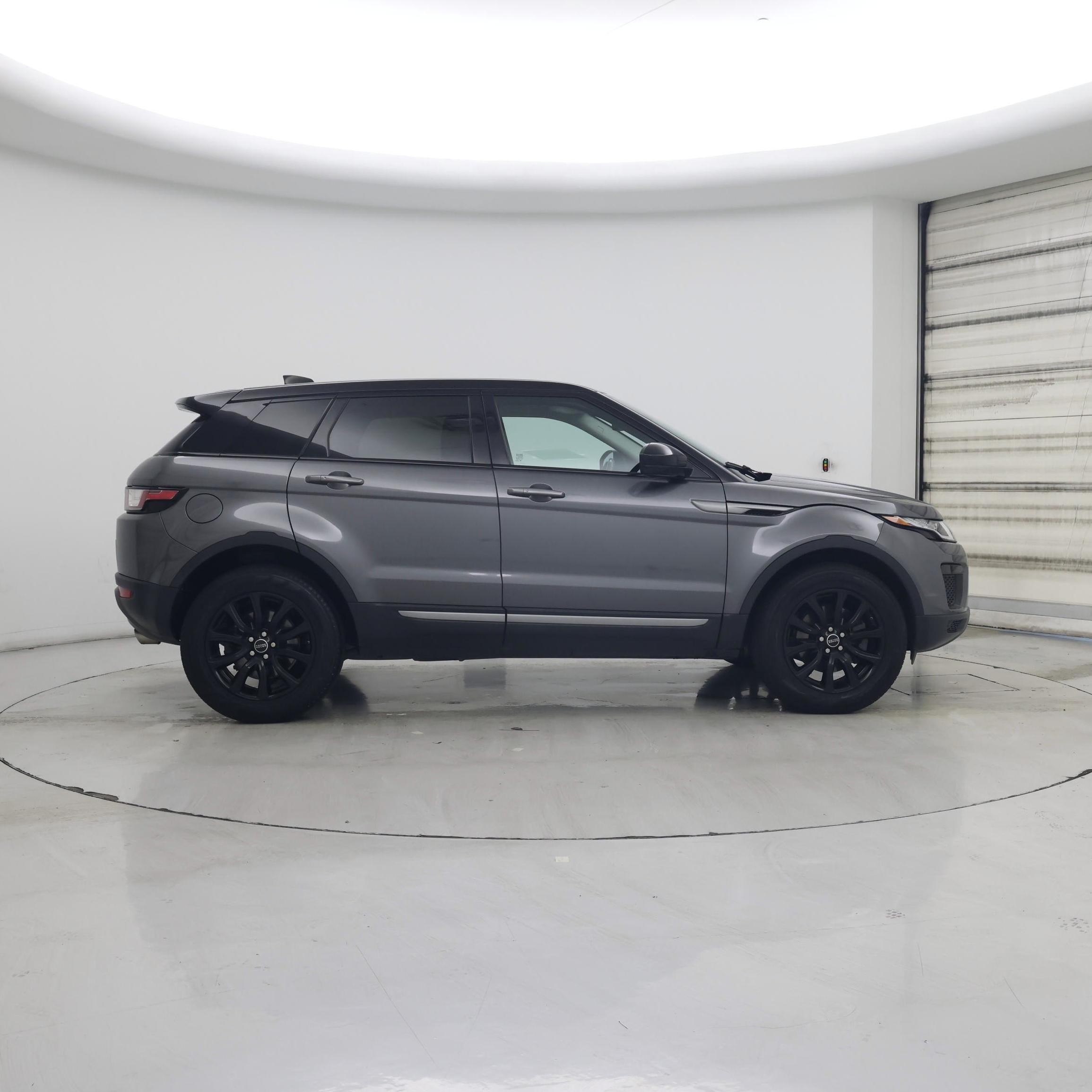 Thumbnail: 2018 Land Rover Range Rover Evoque - 7