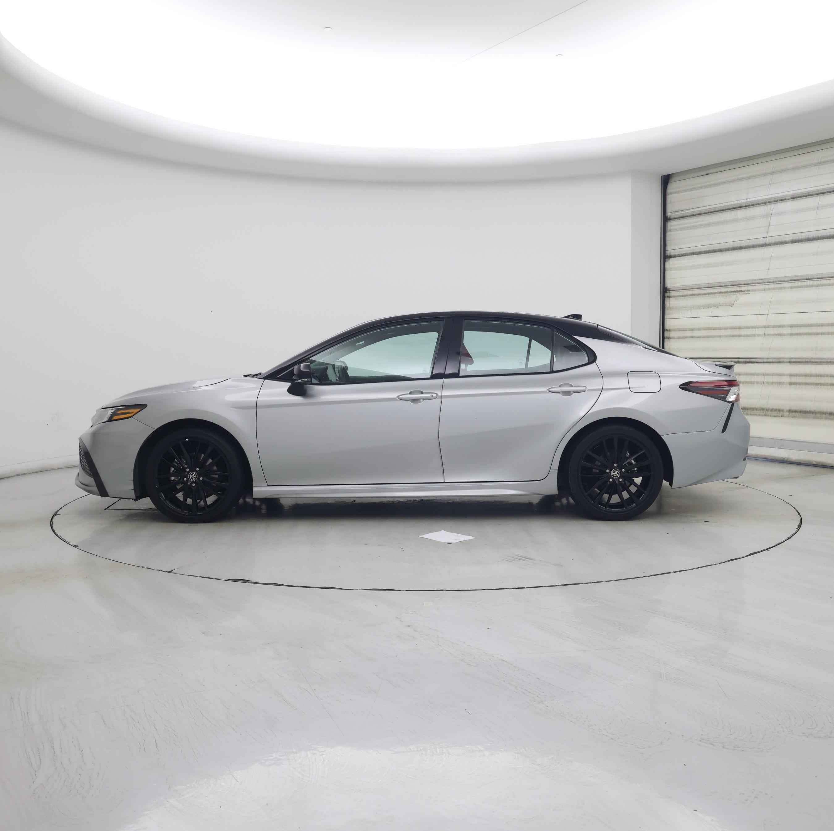 Thumbnail: 2024 Toyota Camry - 3