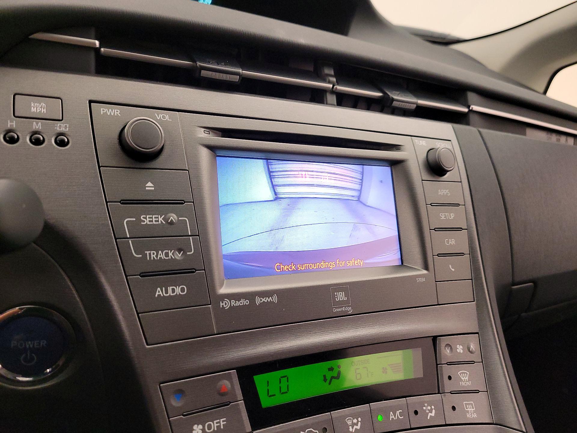 Thumbnail: 2015 Toyota Prius - 13