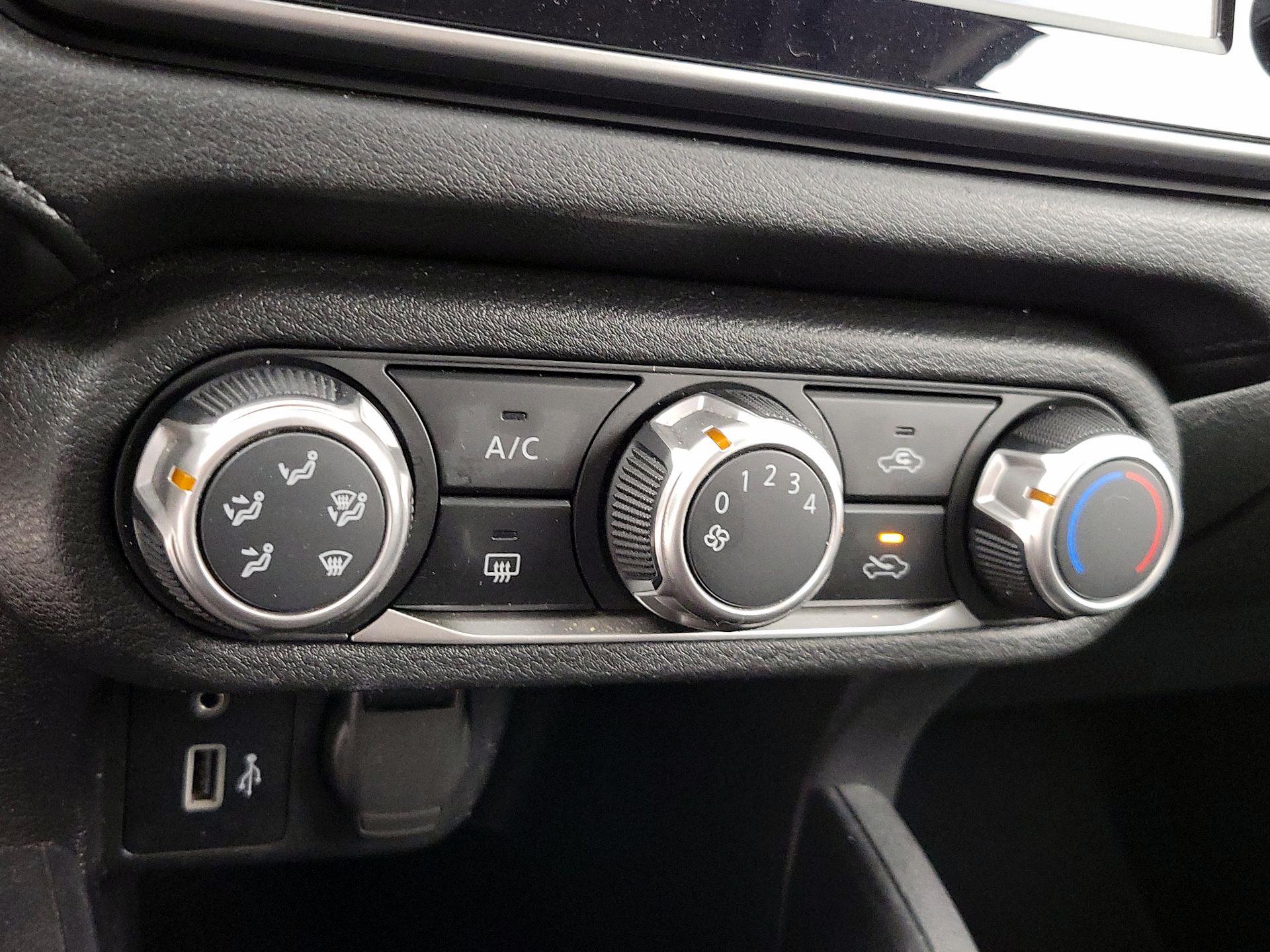 Thumbnail: 2021 Nissan Versa - 16