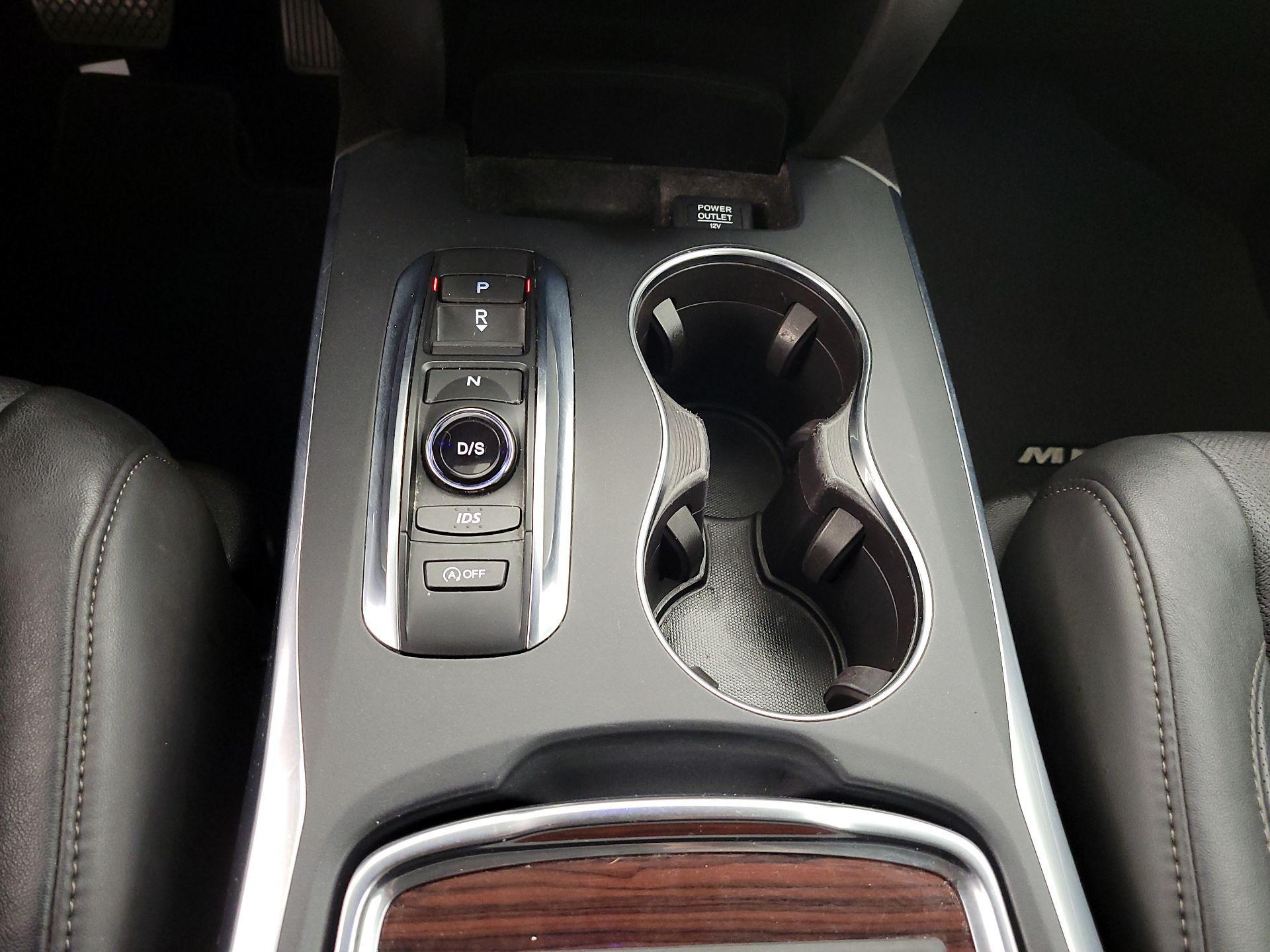 Thumbnail: 2016 Acura MDX - 18