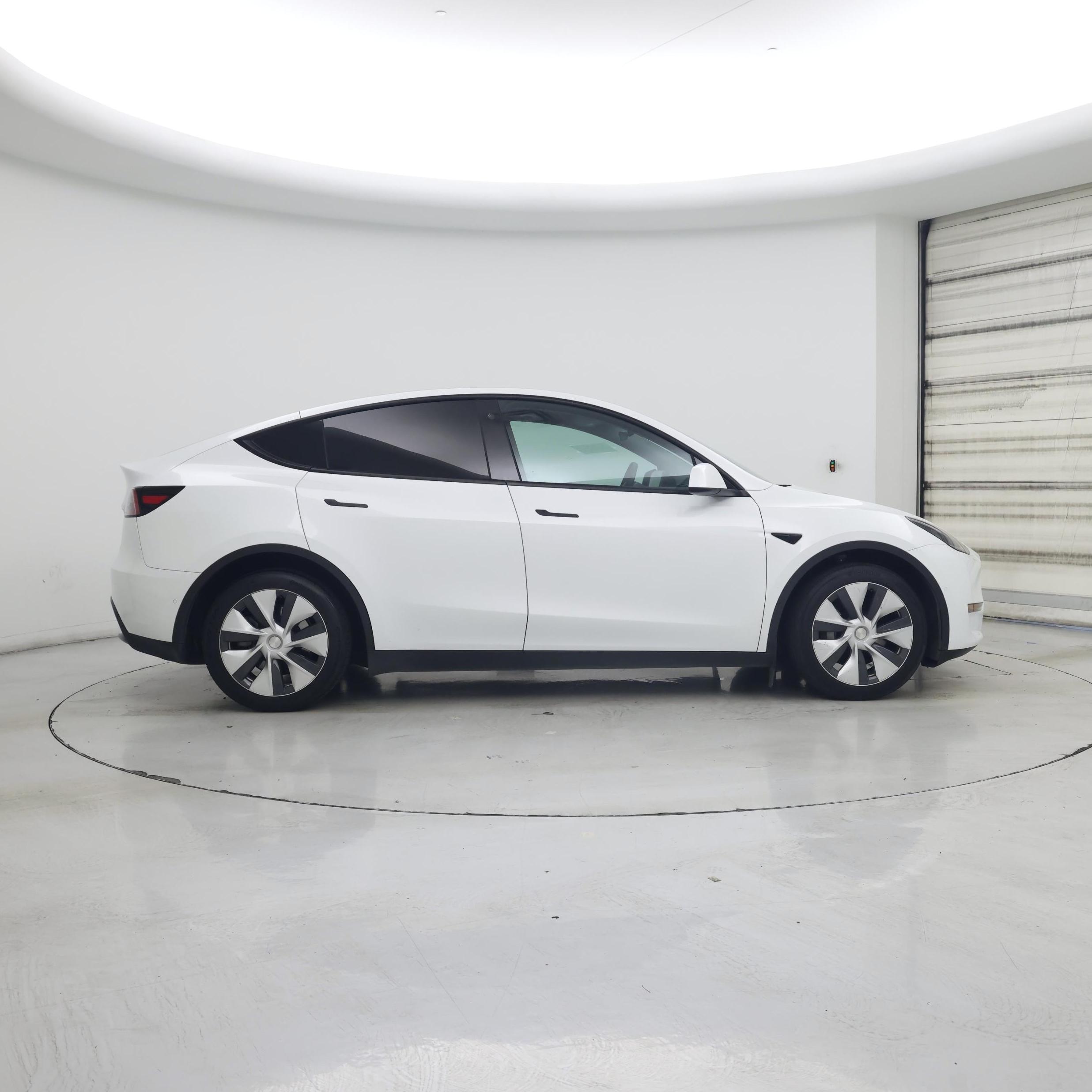 Thumbnail: 2021 Tesla Model Y - 7