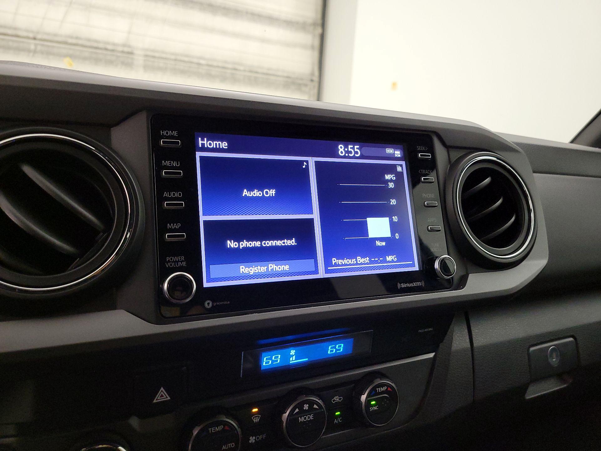 Thumbnail: 2021 Toyota Tacoma - 15