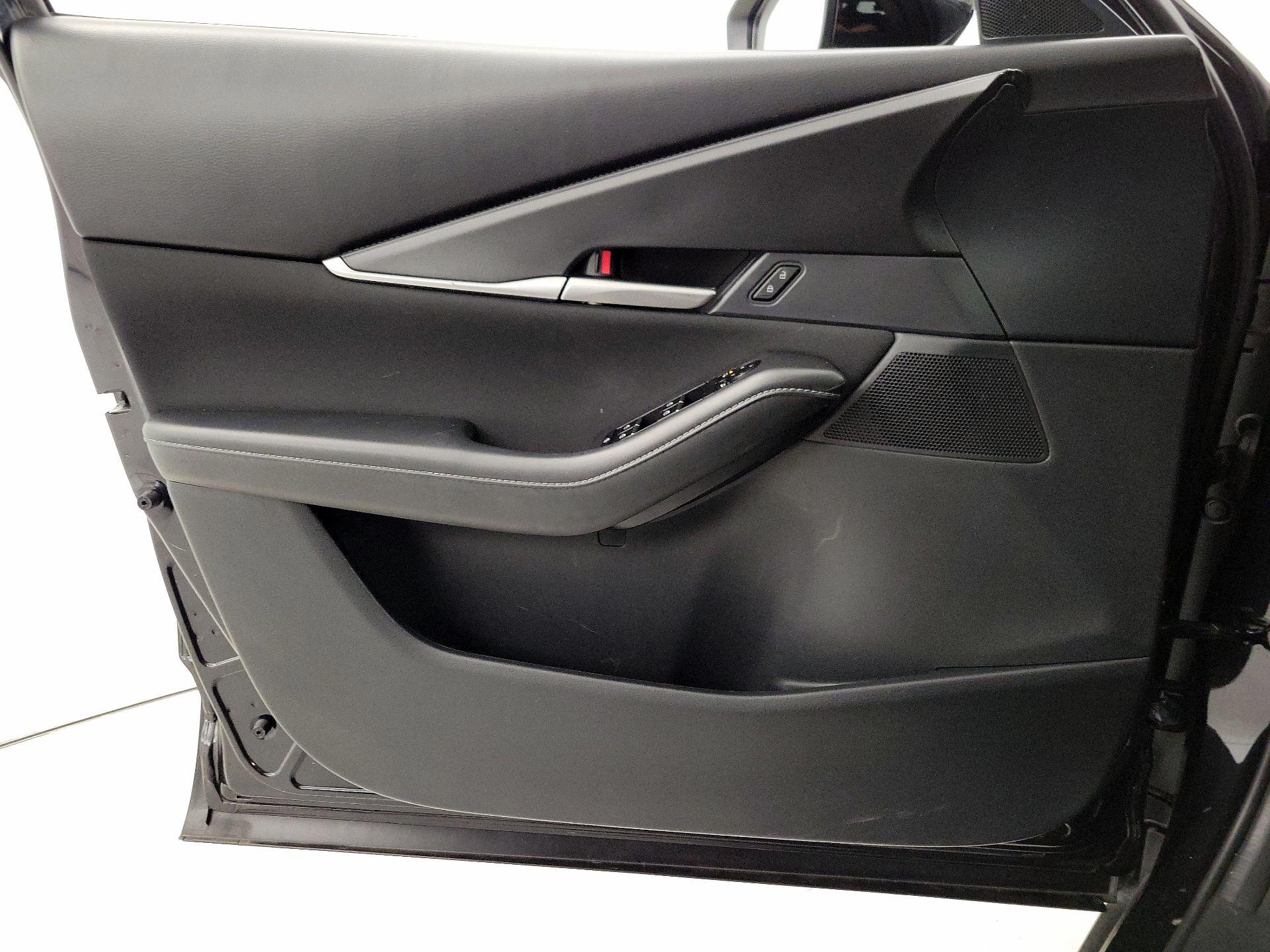 Thumbnail: 2023 Mazda CX-30 - 12