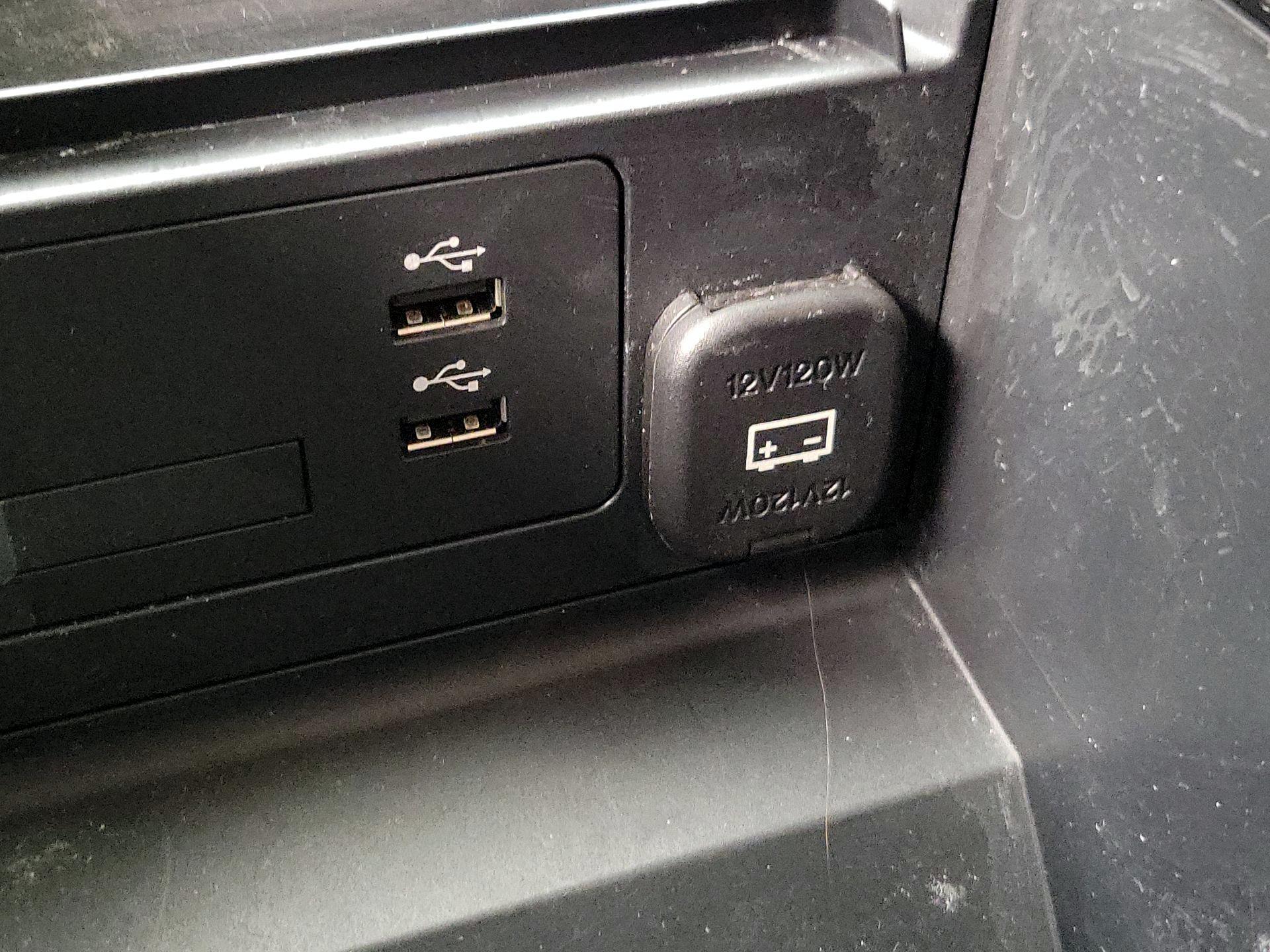 Thumbnail: 2023 Mazda CX-30 - 18