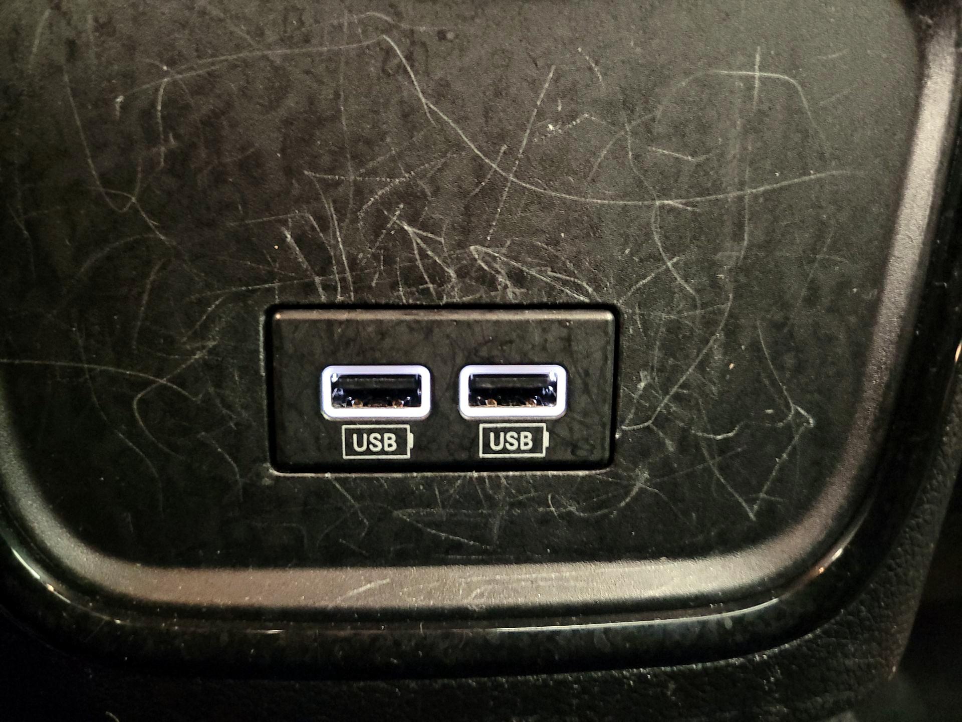 Thumbnail: 2021 Dodge Charger - 18