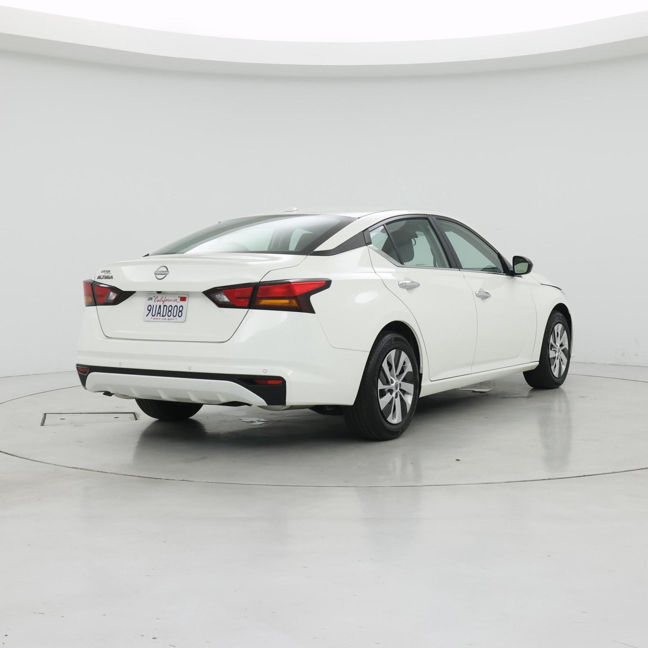 Thumbnail: 2025 Nissan Altima - 8