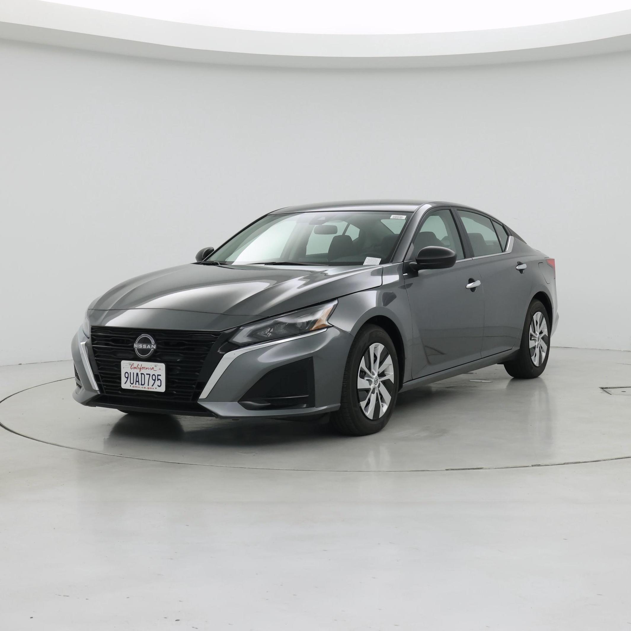 Thumbnail: 2025 Nissan Altima - 4