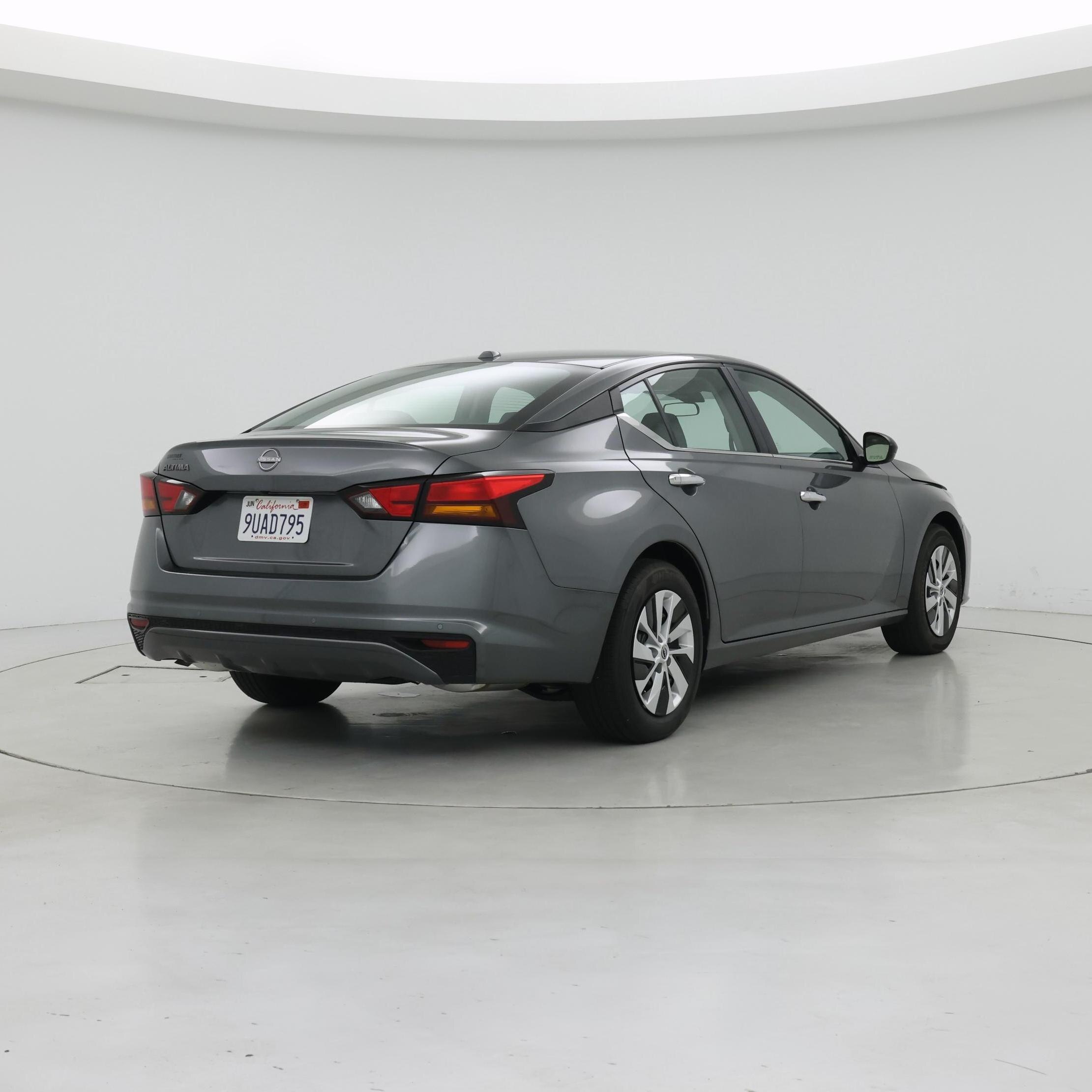 Thumbnail: 2025 Nissan Altima - 8