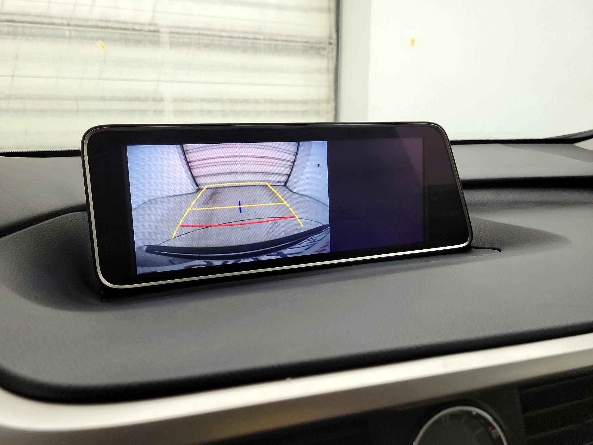 Thumbnail: 2018 Lexus RX - 15