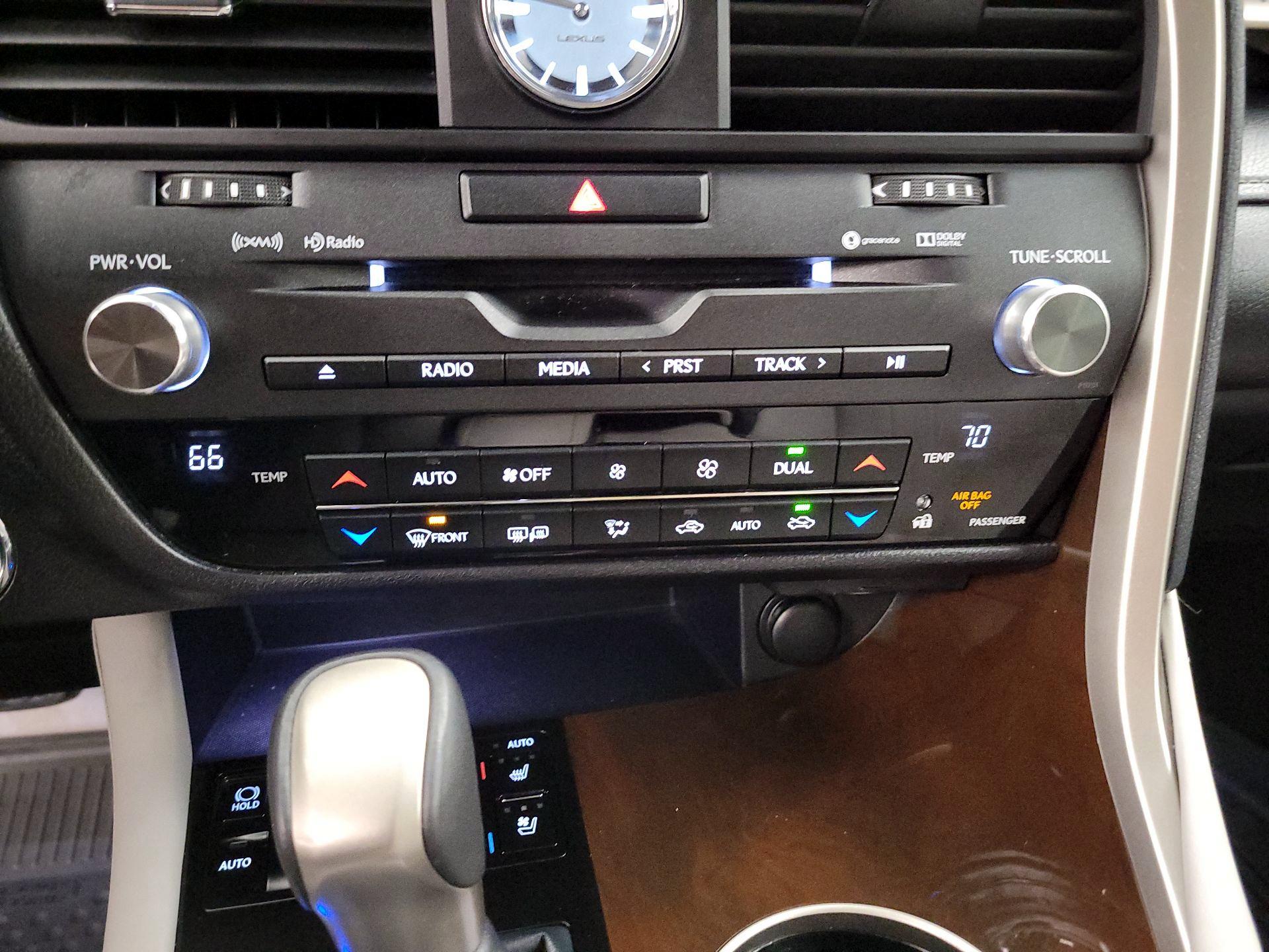 Thumbnail: 2018 Lexus RX - 17