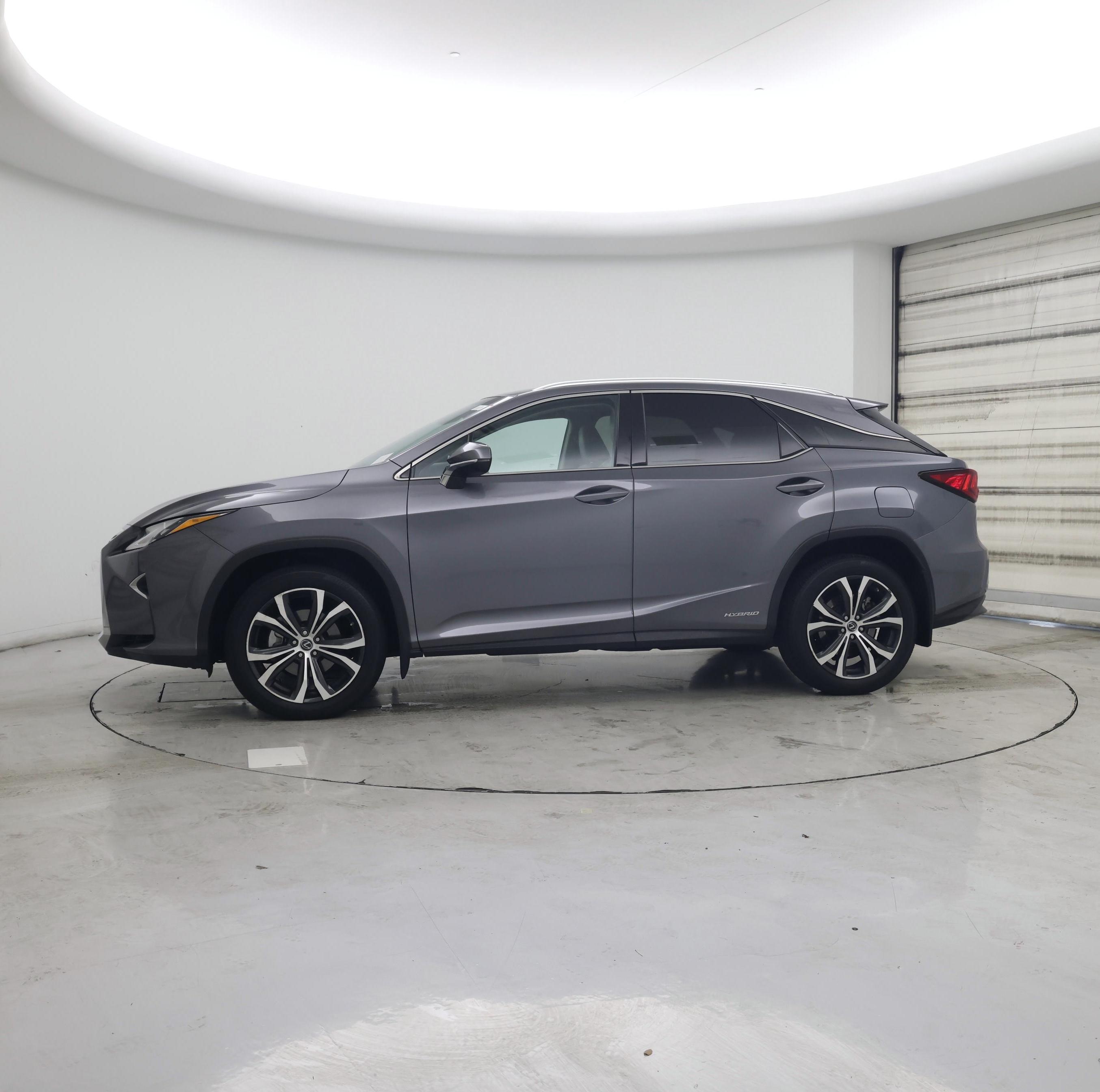 Thumbnail: 2018 Lexus RX - 3