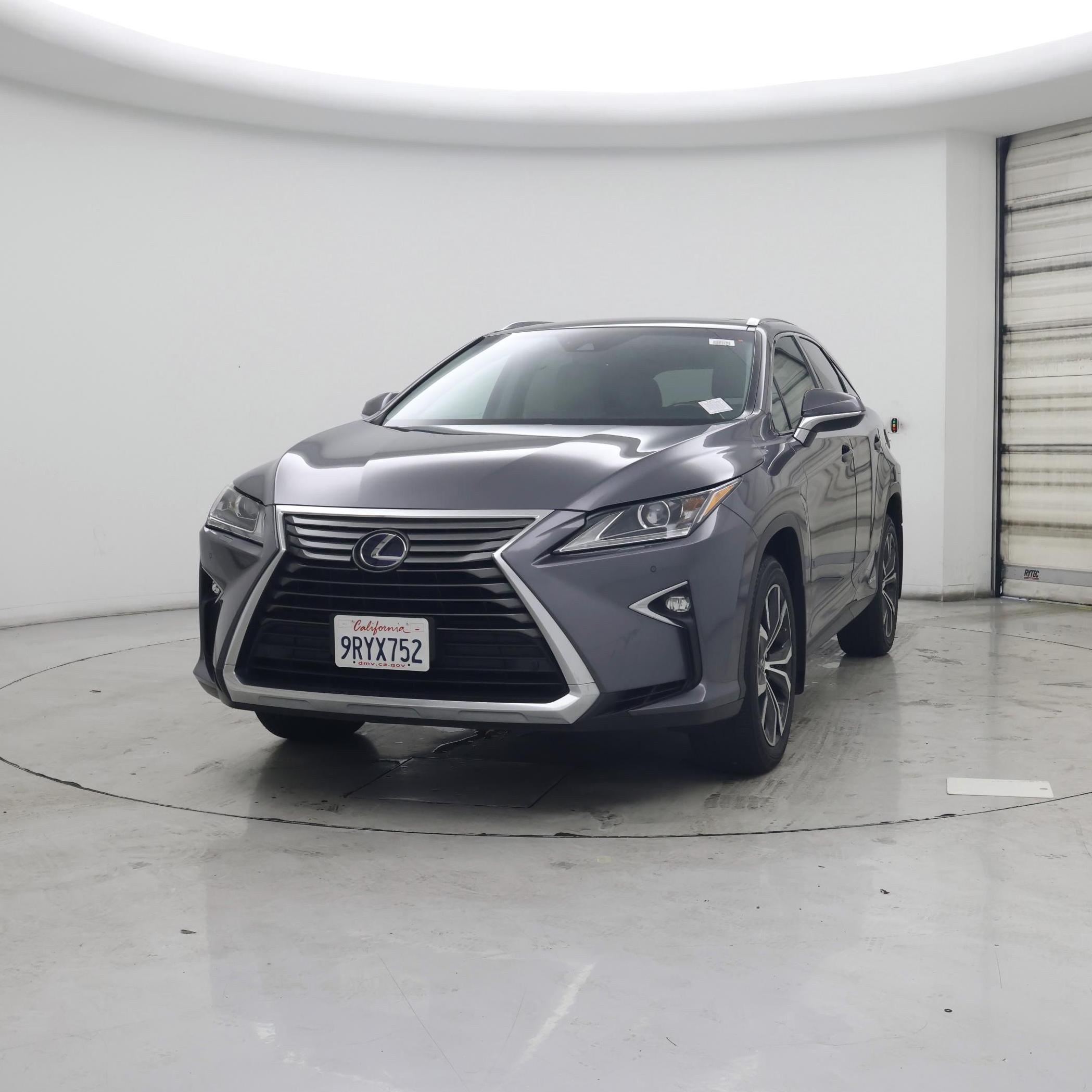 Thumbnail: 2018 Lexus RX - 4