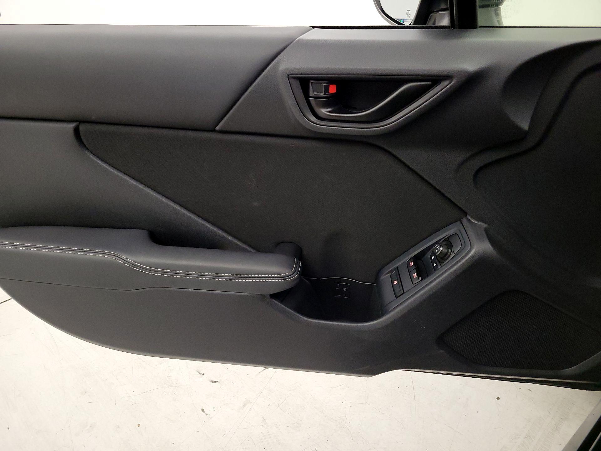 Thumbnail: 2023 Toyota GR86 - 12