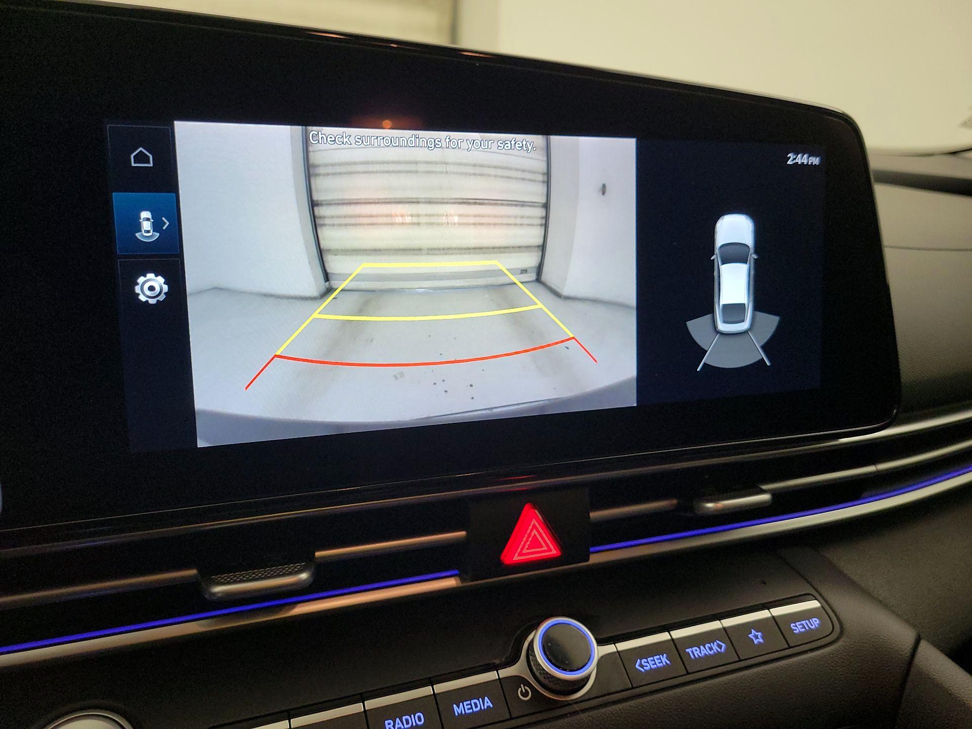 Thumbnail: 2023 Hyundai Elantra - 15